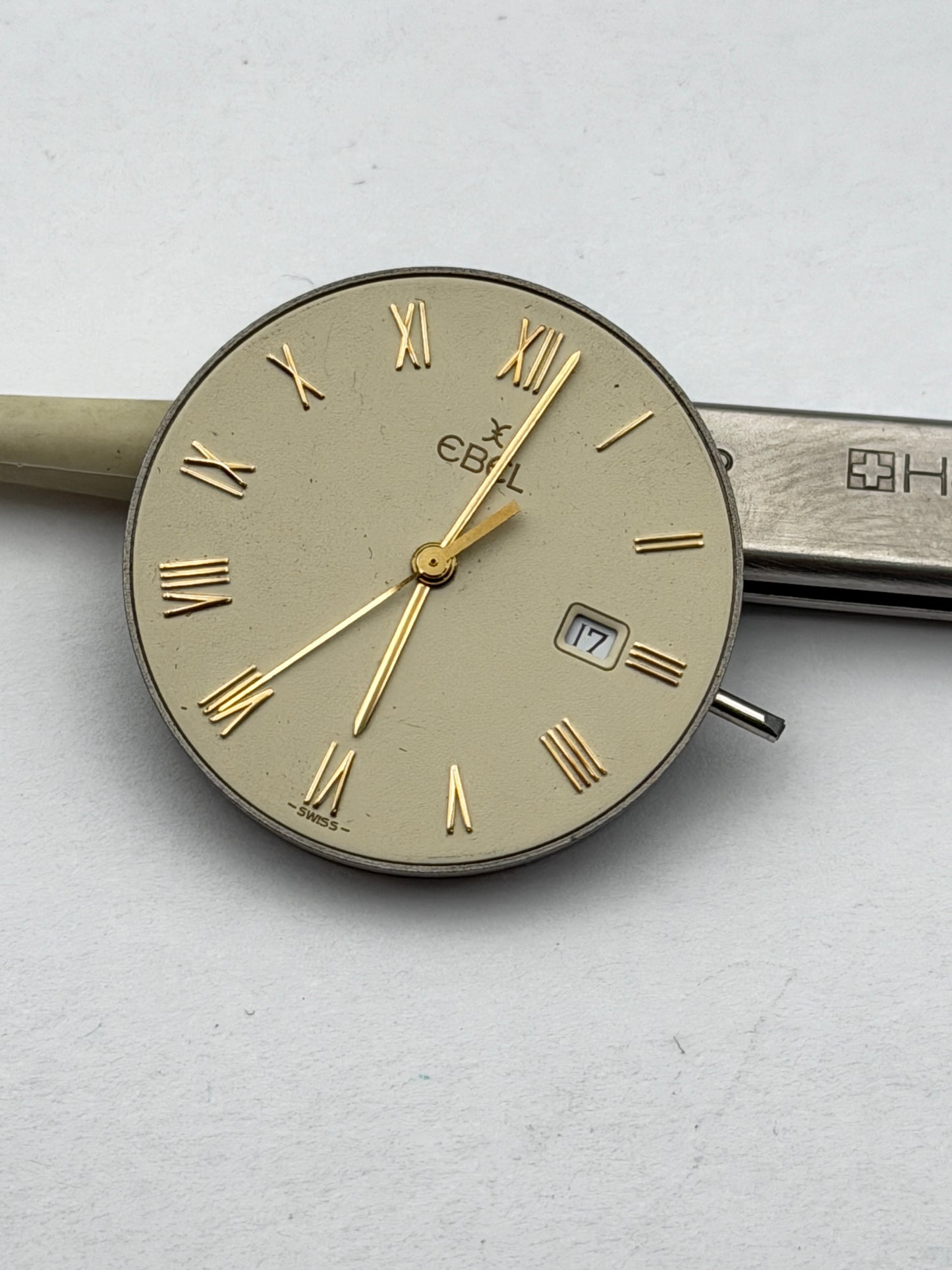 Ebel 83 movement movimento