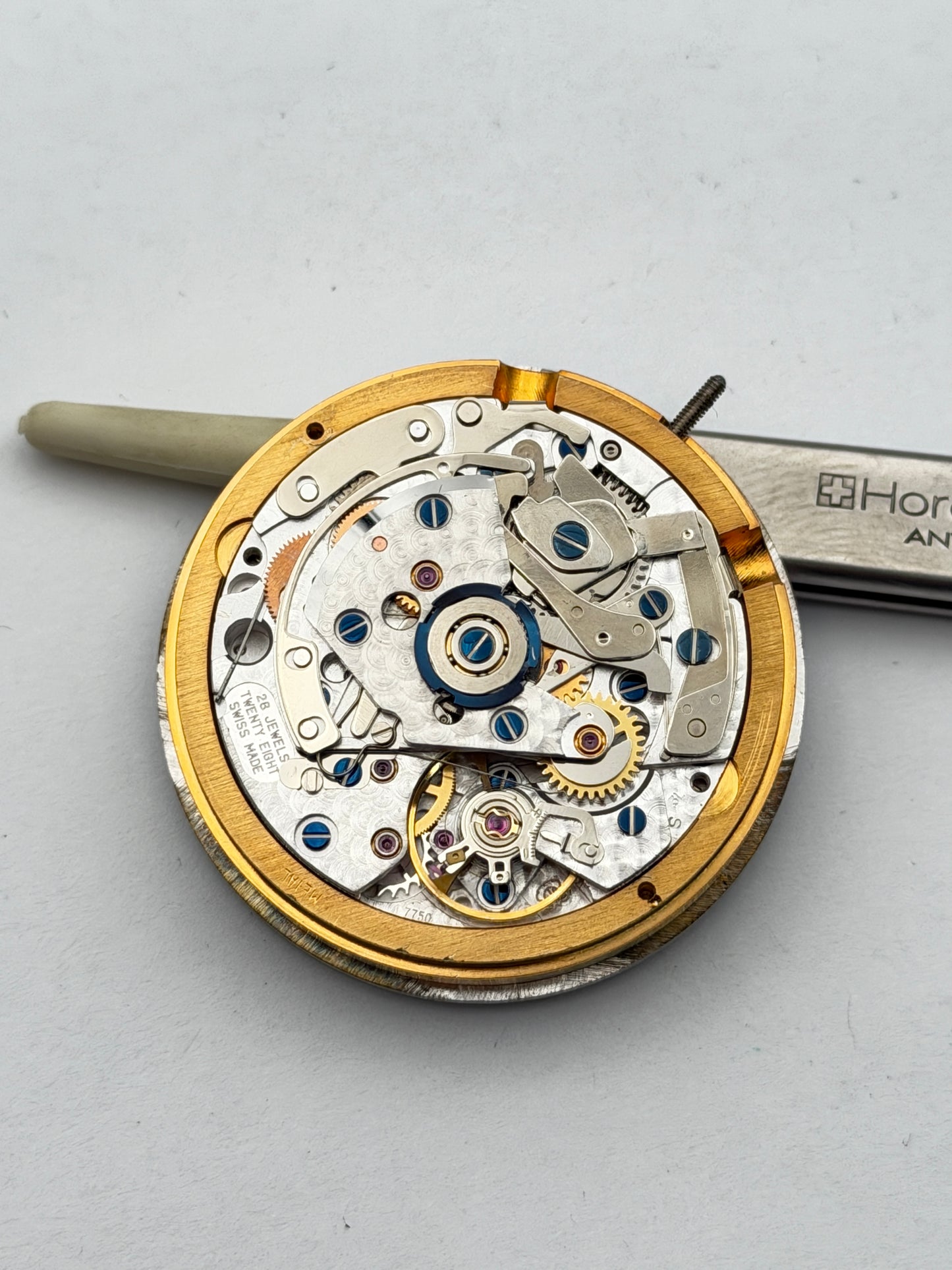 Paul Picot technograph valjoux 7750 movement movimento chrono