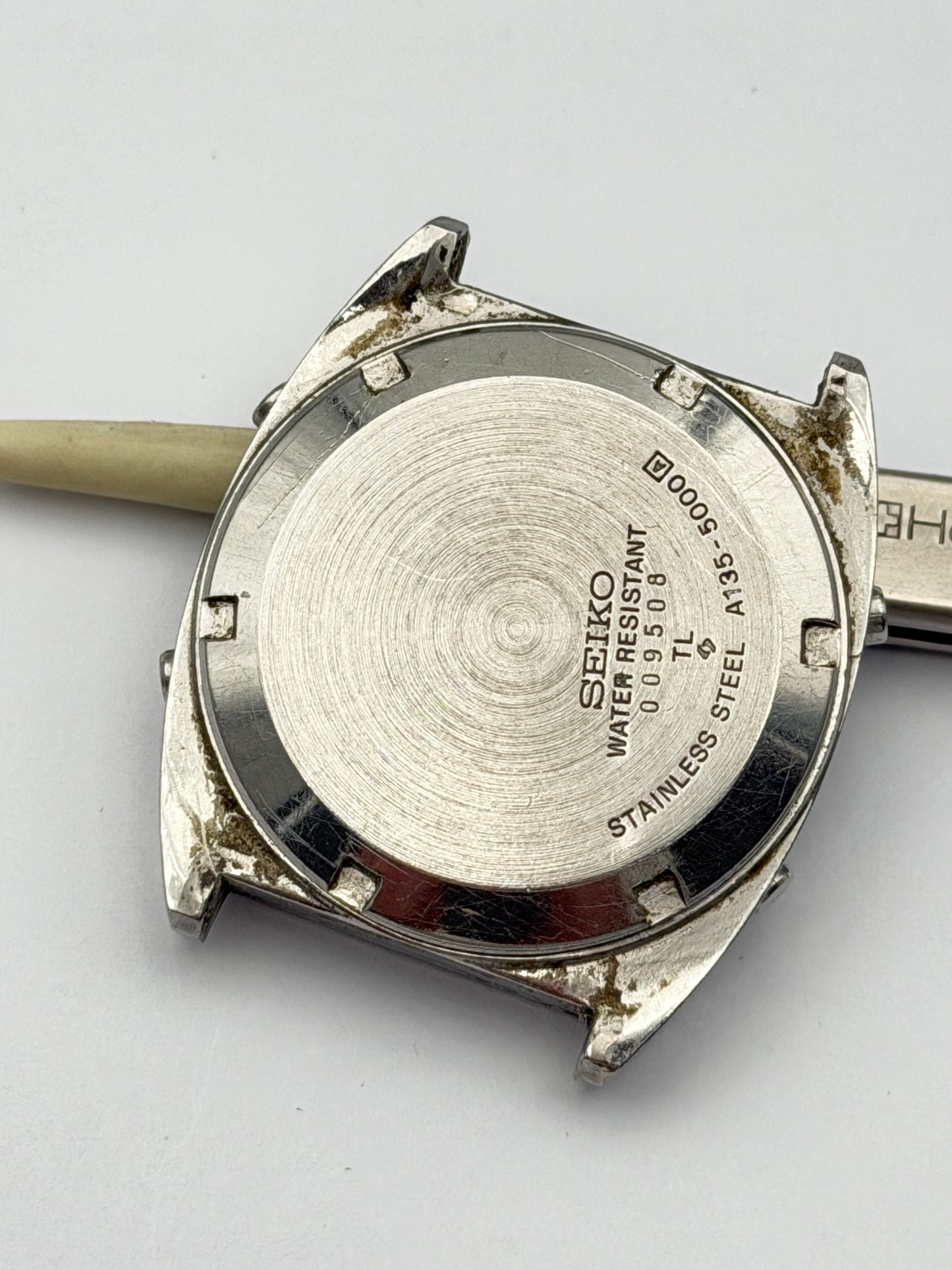 seiko lcd a135-5000 34mm