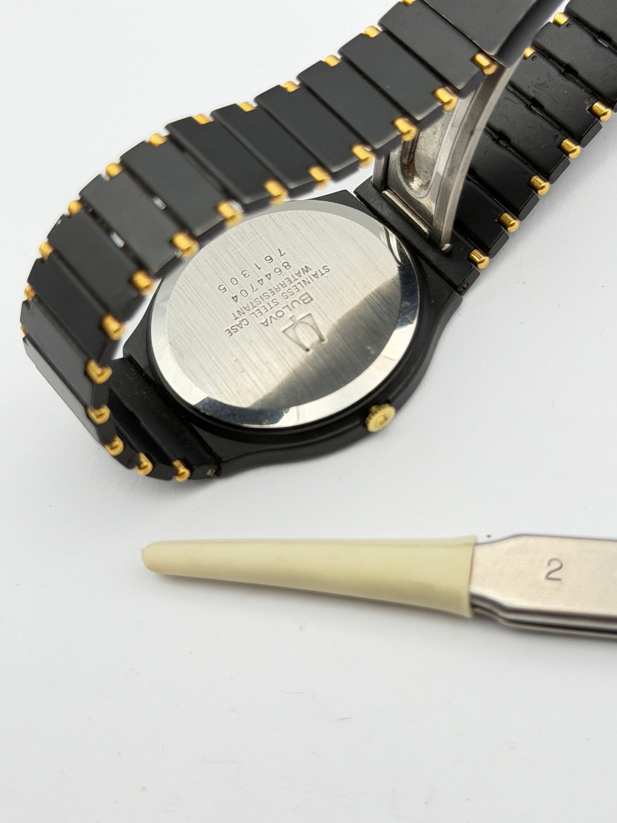 bulova quartz 33mm
