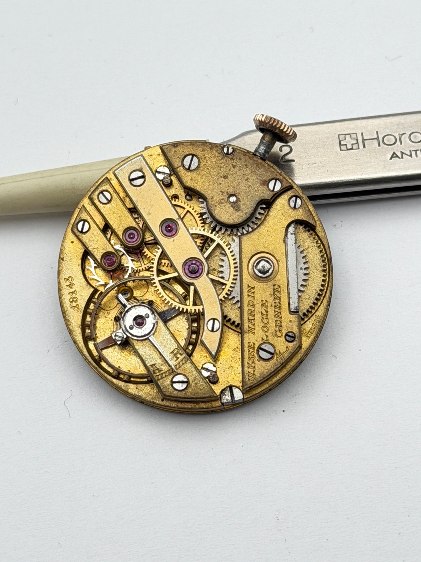 ulysse nardin 18143 locle suisse movement movimento