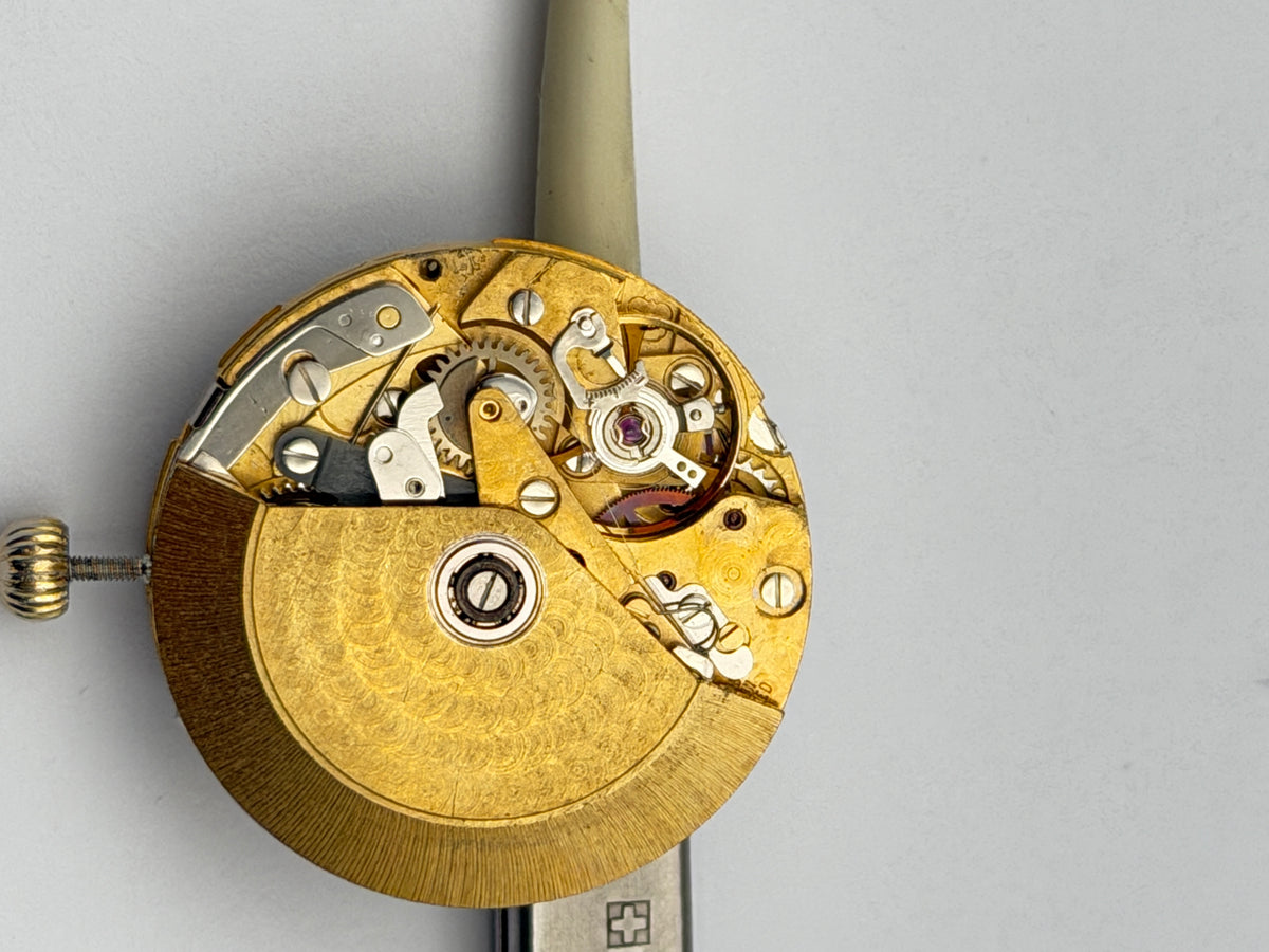 bulova 7751 chronograph movement movimento