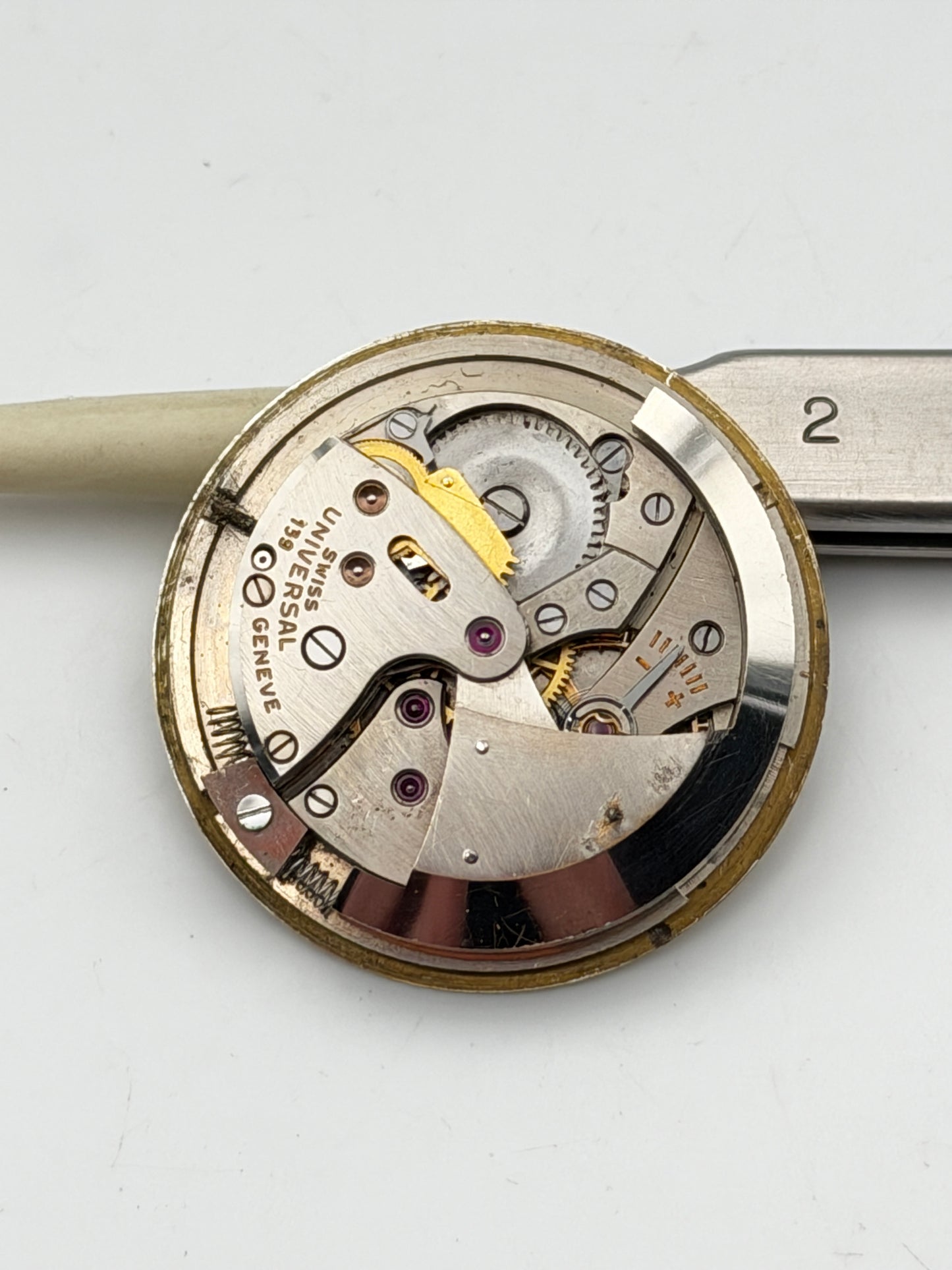 universal geneve 139 bumper automatic movement movimento