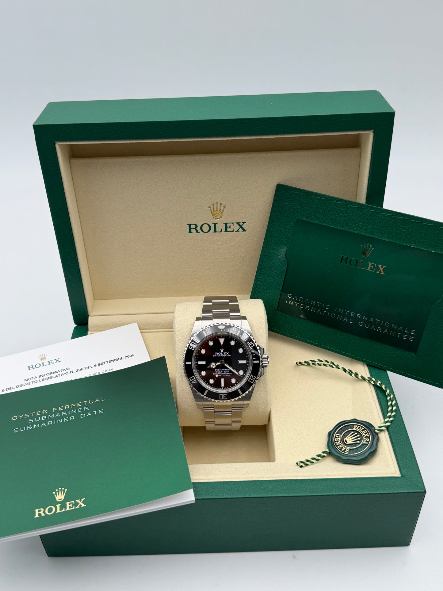 rolex Submariner 124060