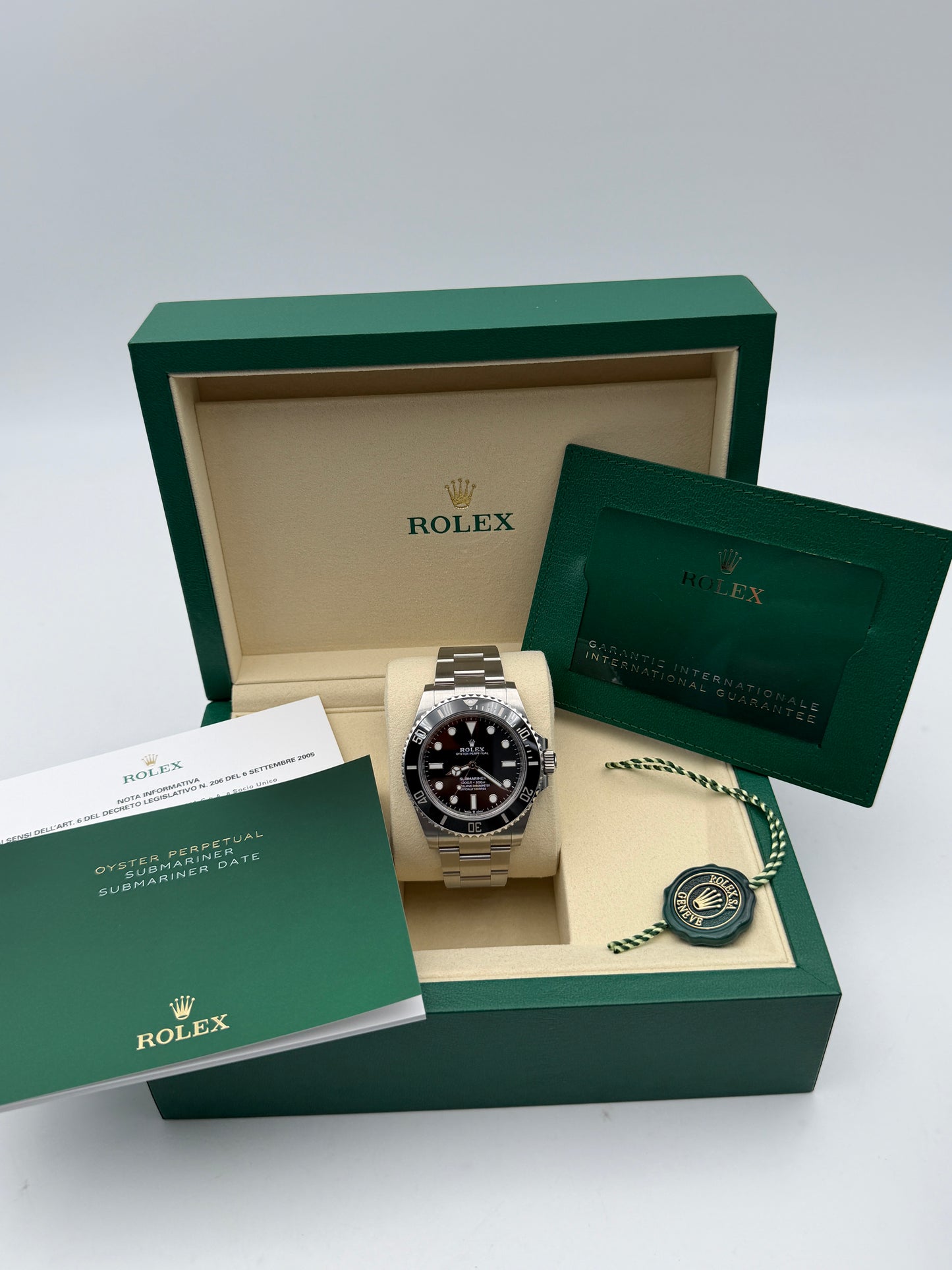 rolex Submariner 124060