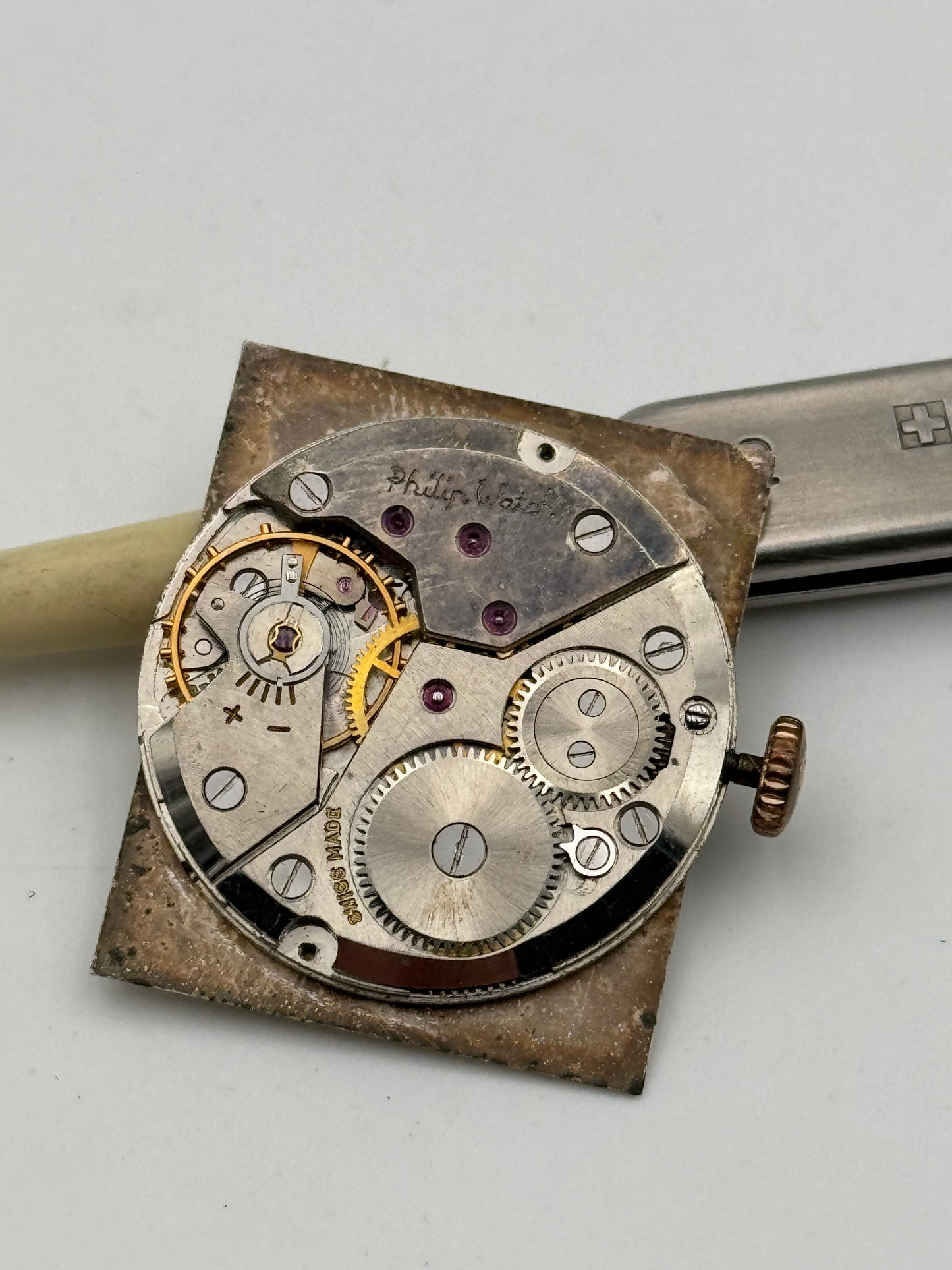 MOVIMENTO PESEUX PHILIP WATCH