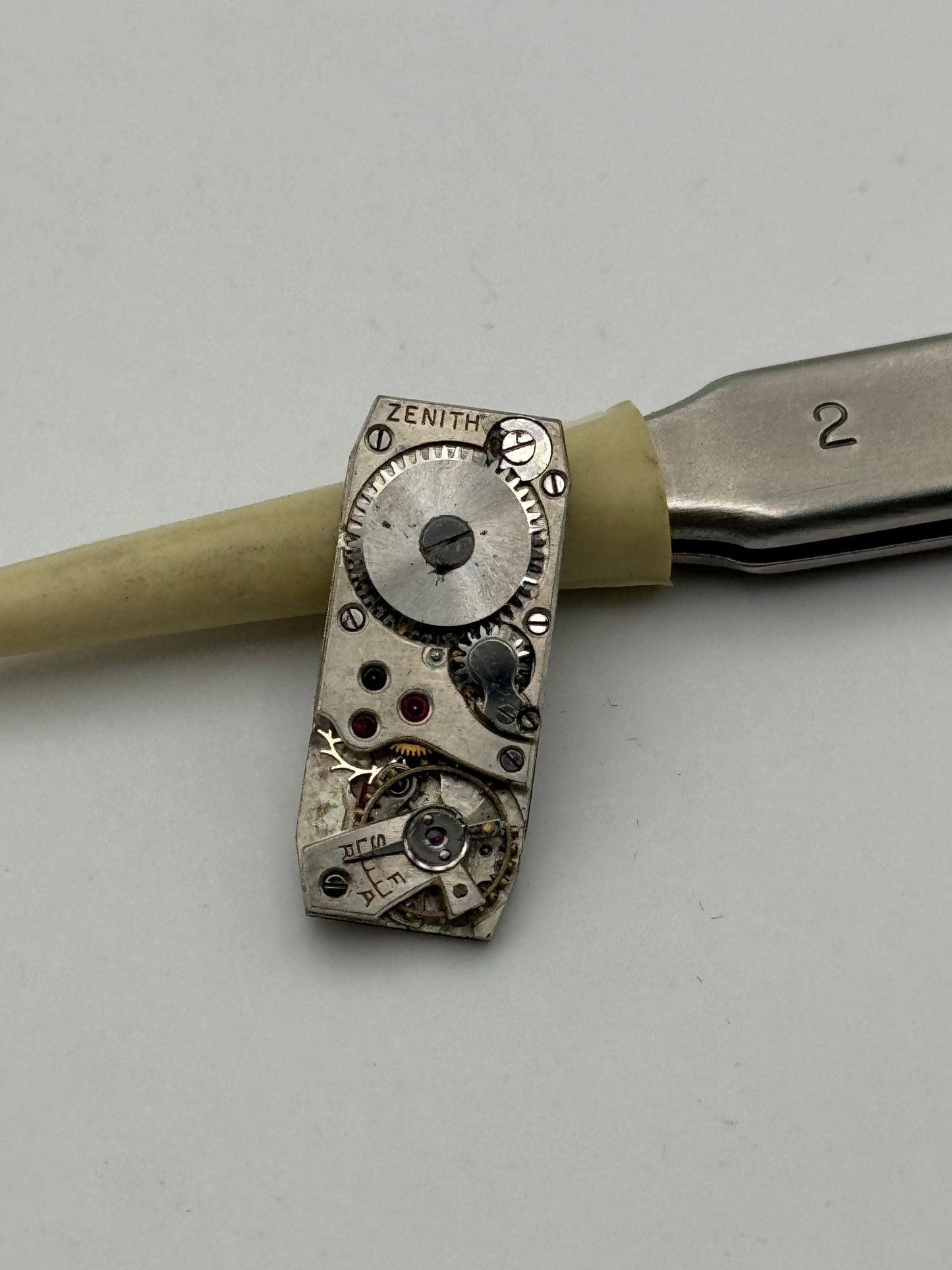 Zenith art decò