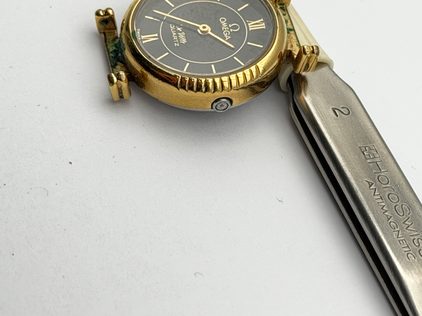 omega de ville quartz 1350 22mm