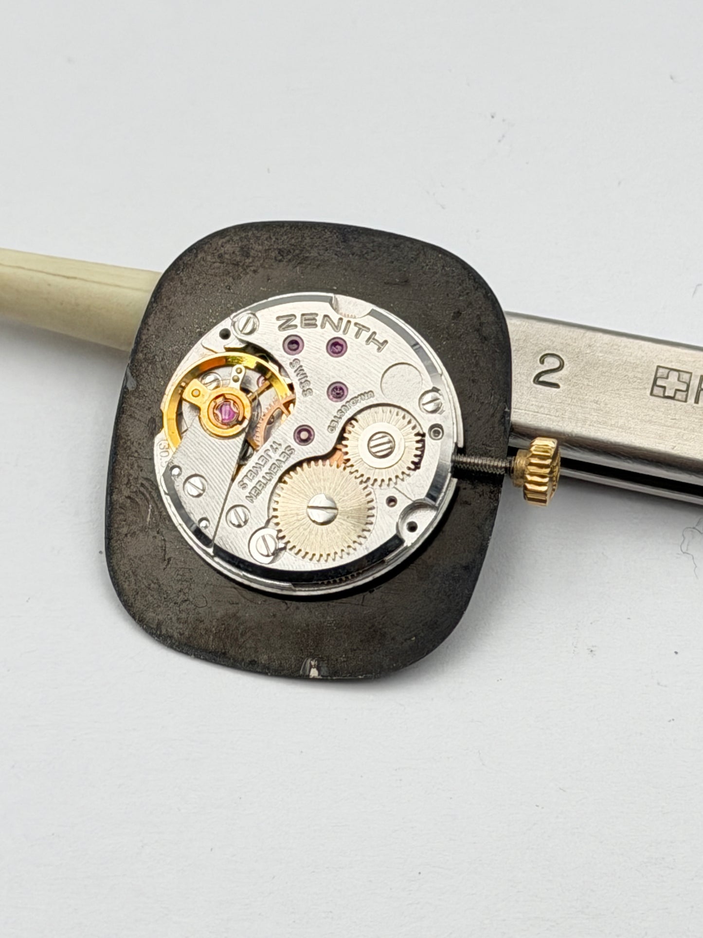 zenith 30.5 movement movimento