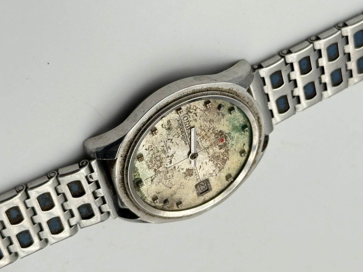 orient 37mm automatic