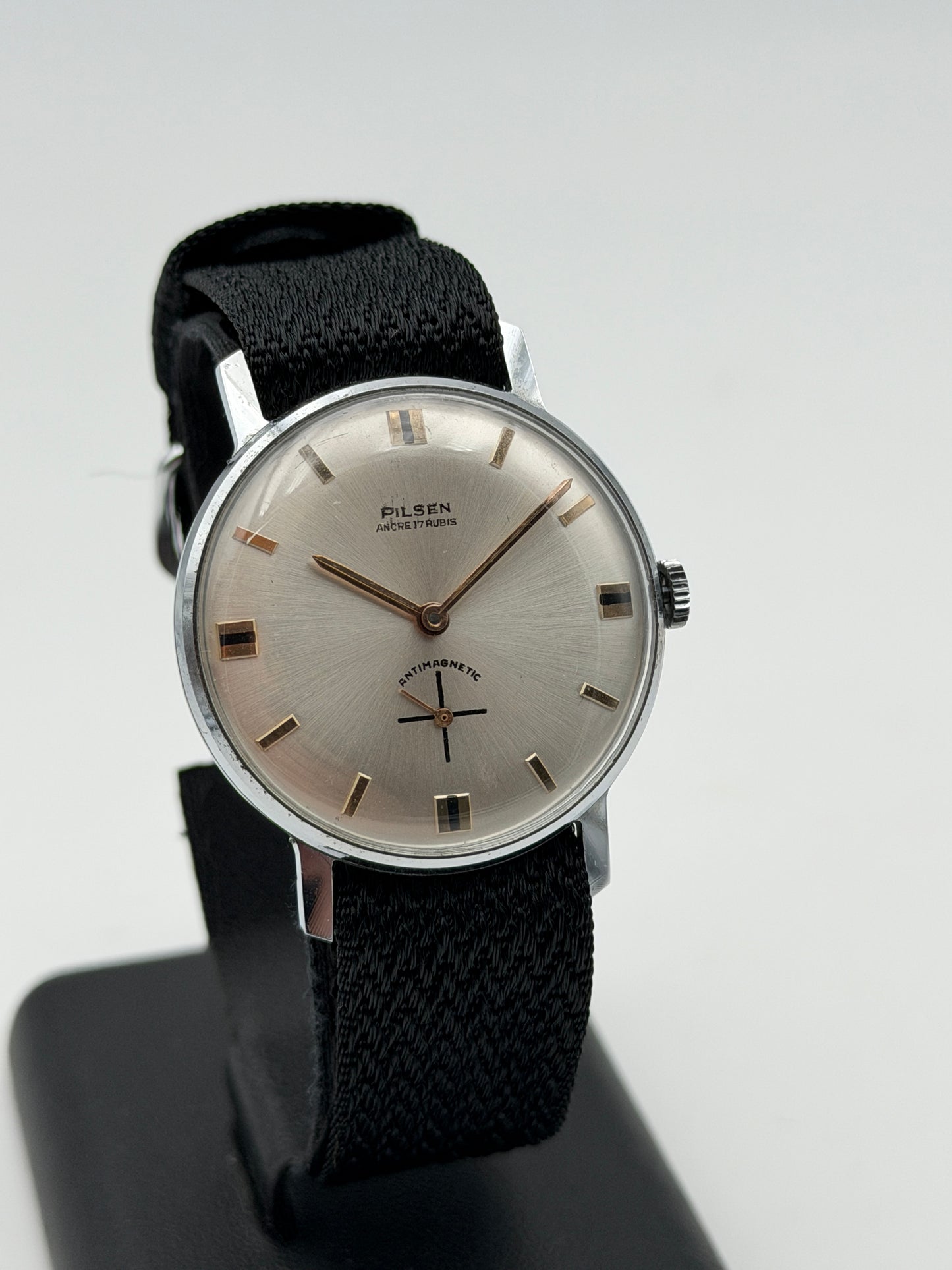 pilsen calatrava 34mm vintage new nos