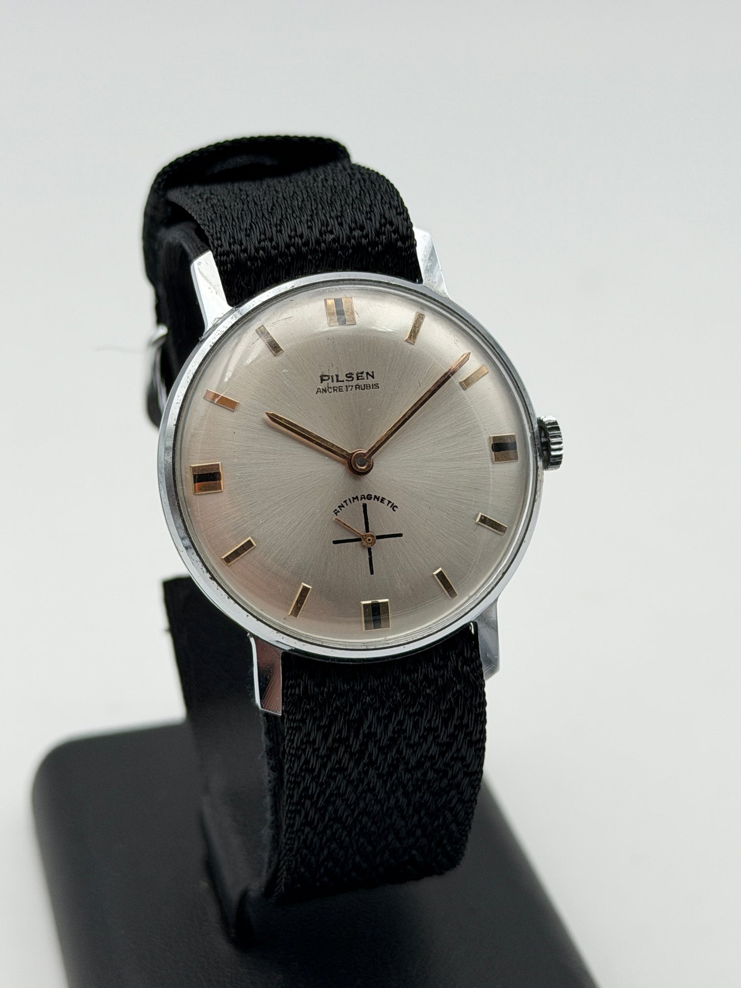 pilsen calatrava 34mm vintage new nos