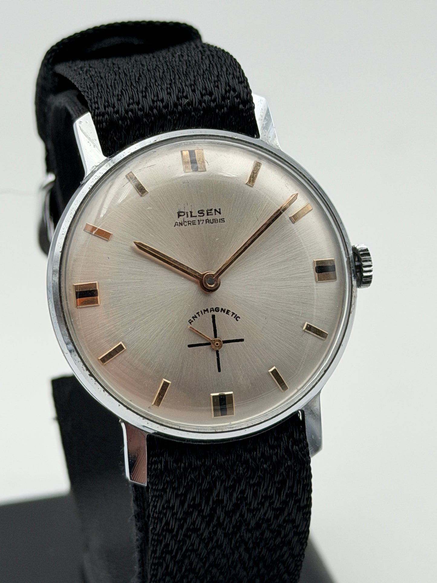 pilsen calatrava 34mm vintage new nos