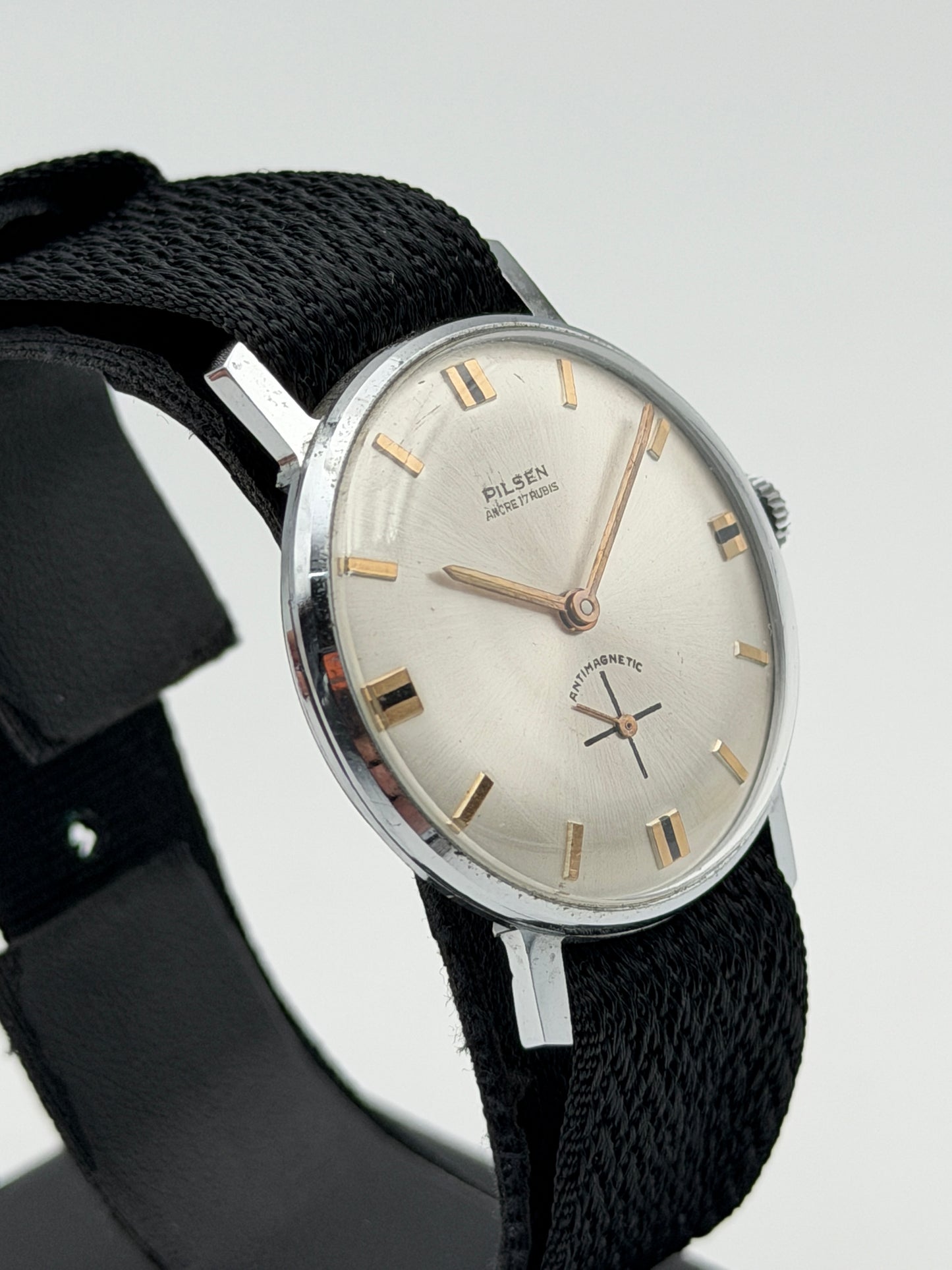 pilsen calatrava 34mm vintage new nos