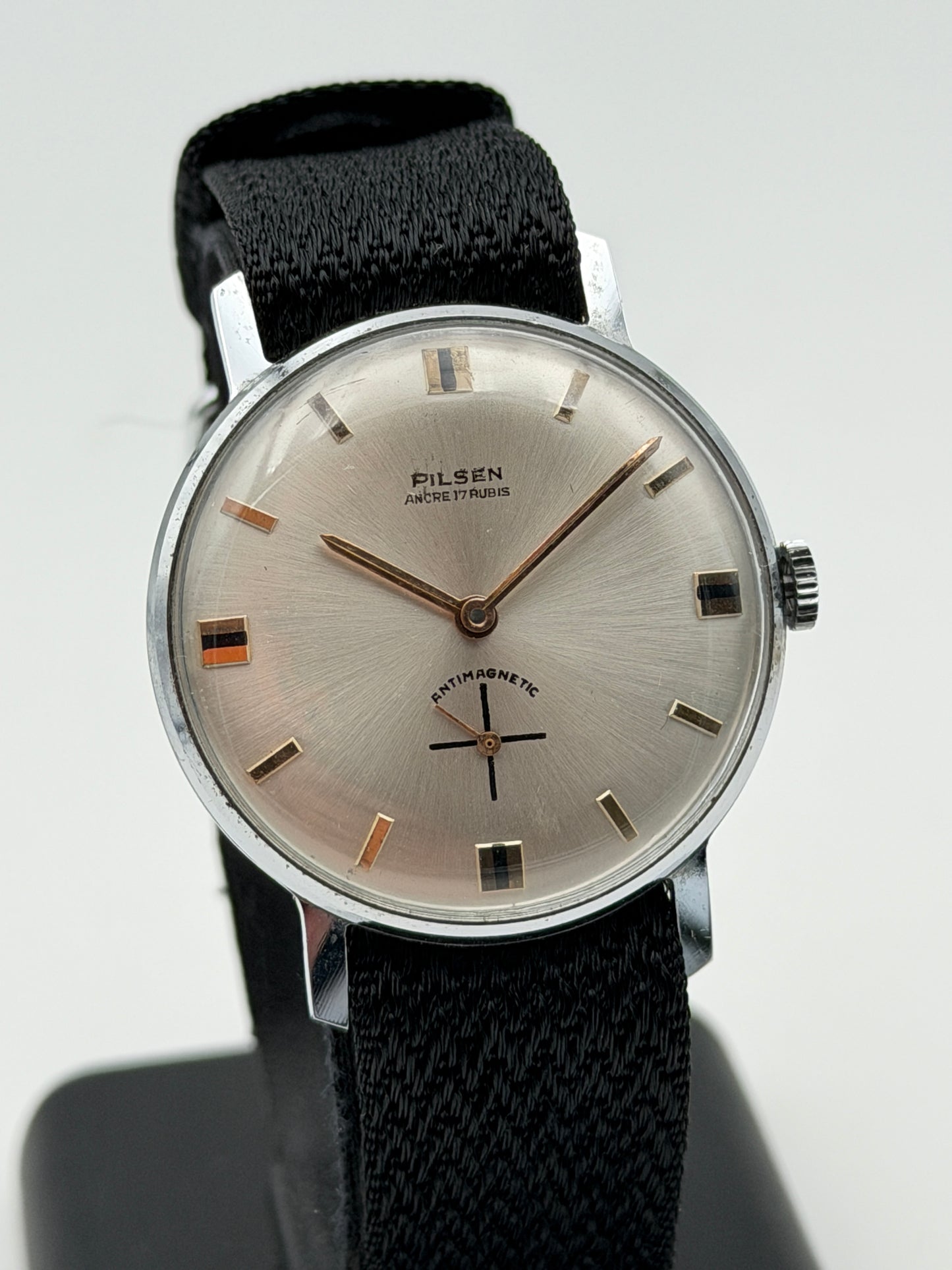 pilsen calatrava 34mm vintage new nos