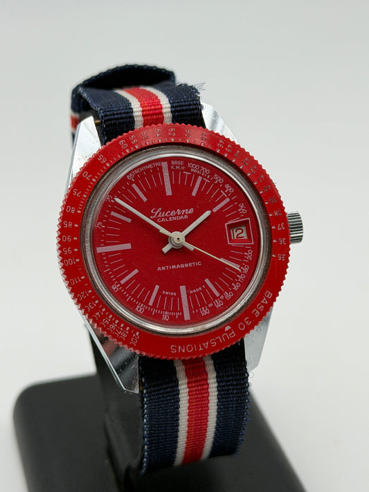 lucerne diver vintage red new nos 37mm swiss made