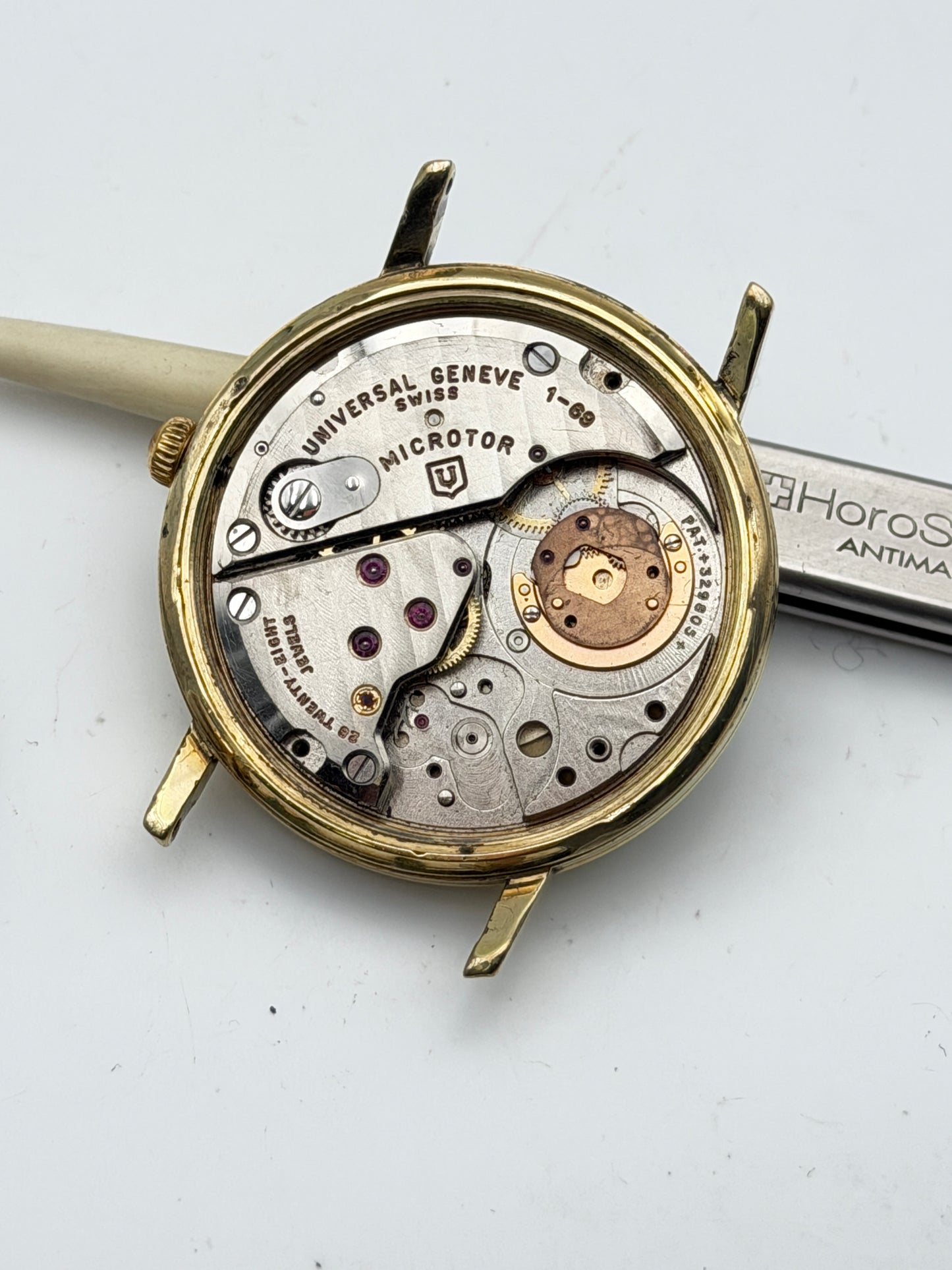 universal geneve polerouter geneve 35mm