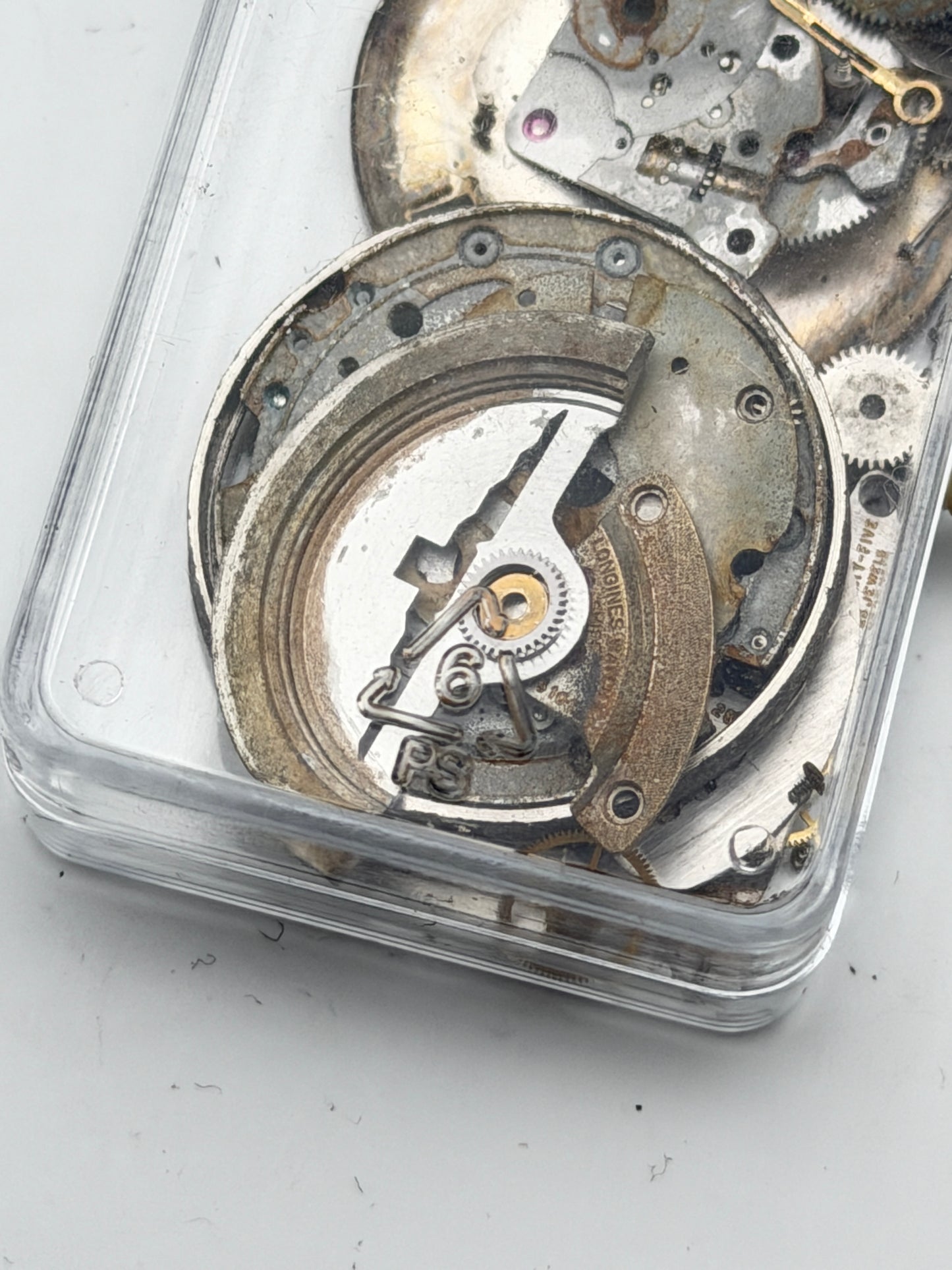 longines ultrachron 6651 movement movimento