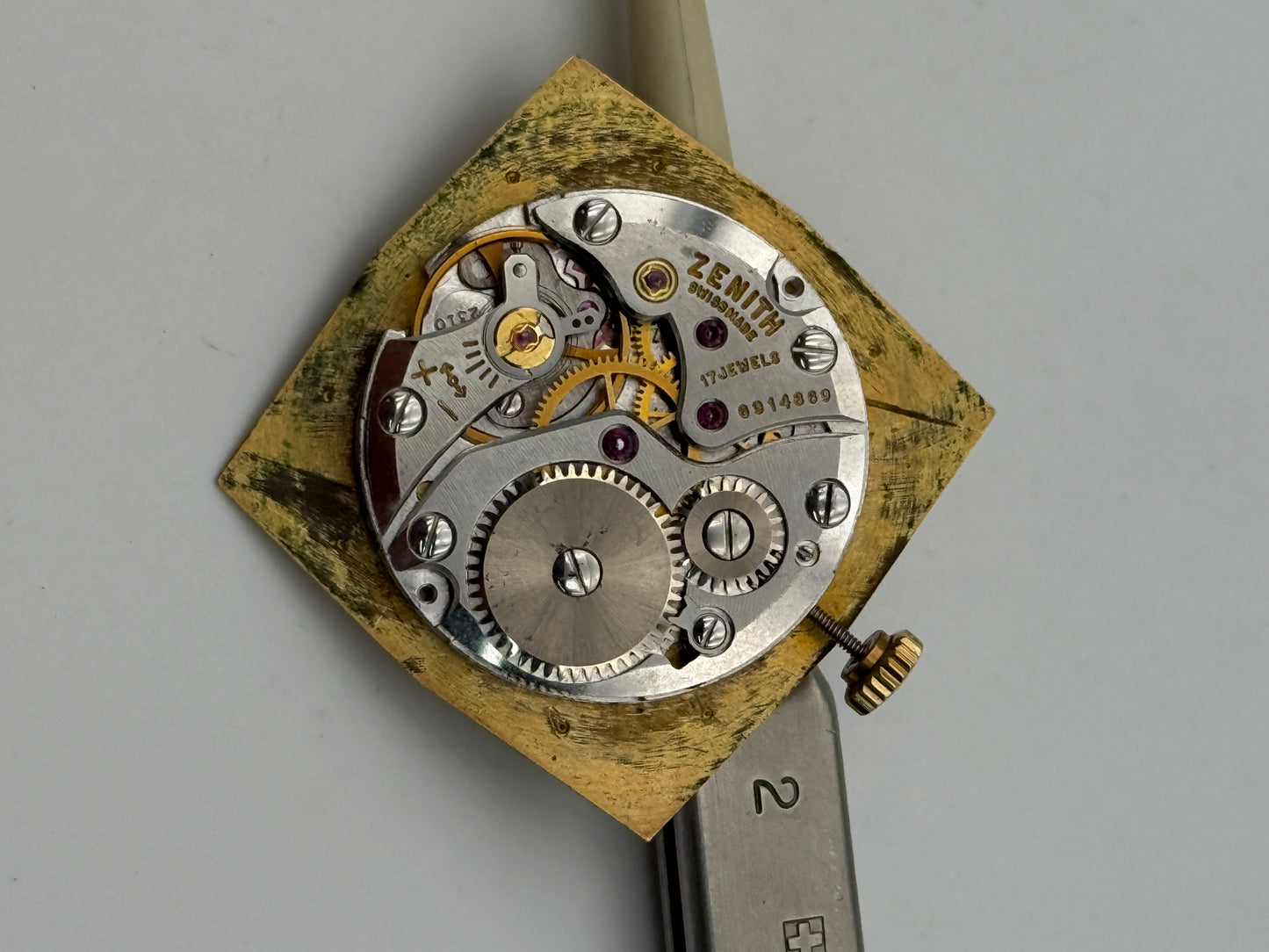 zenith 2320 movement movimento