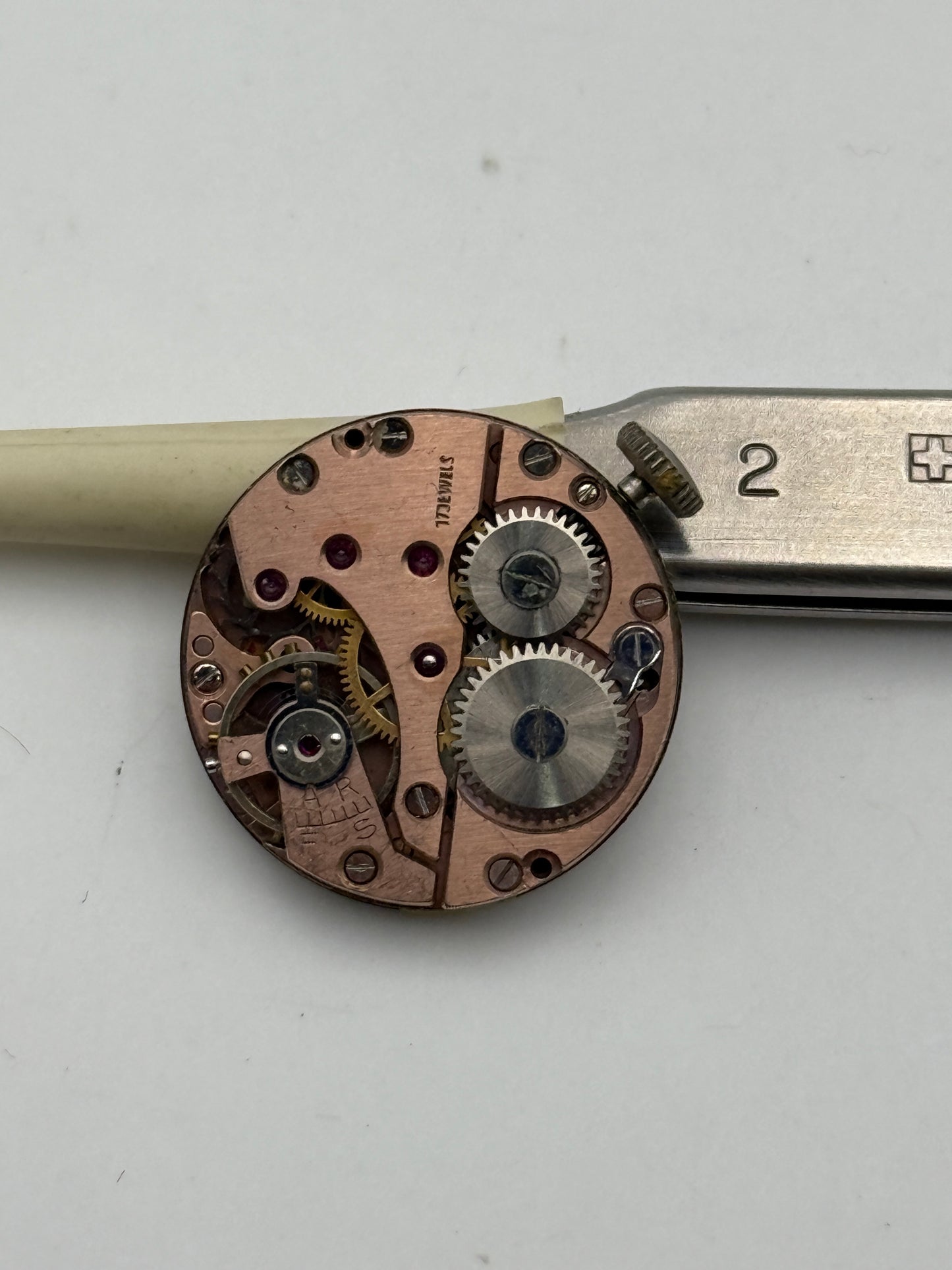 ut 6875 movement movimento