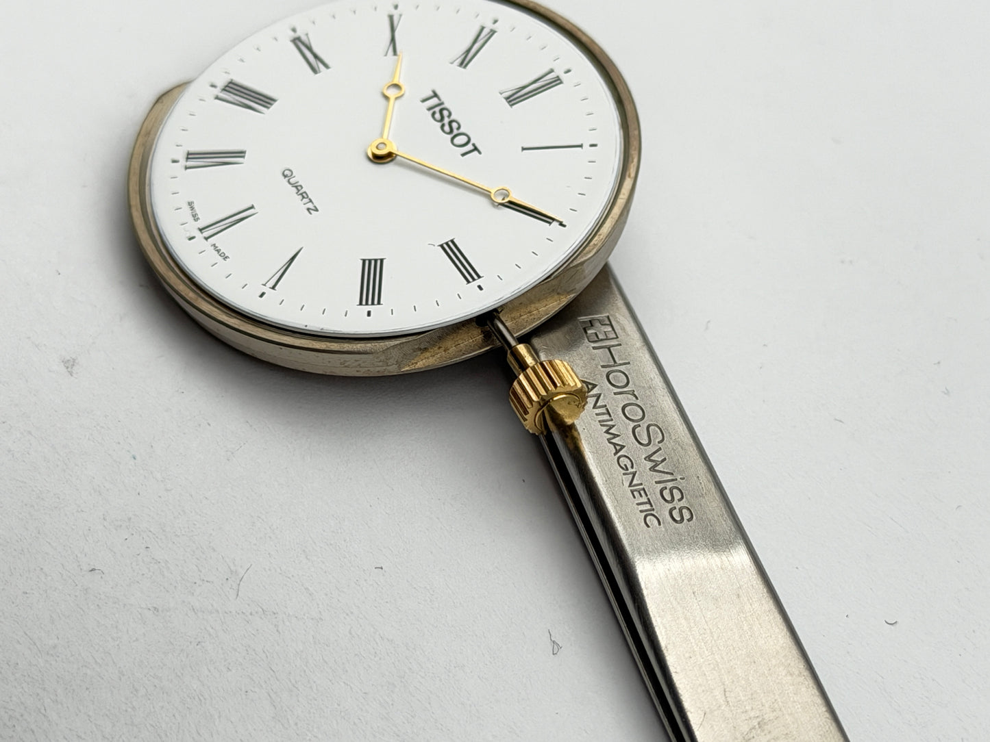 Tissot quartz eta 956.432 movement movimento