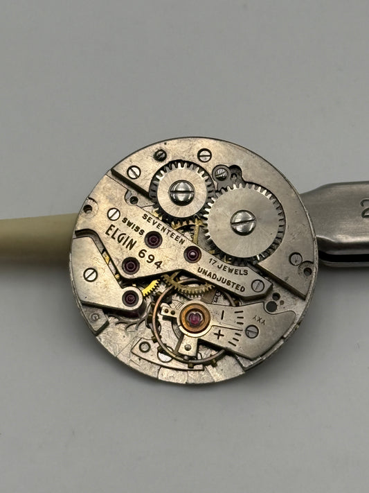 Elgin 694 movement movimento