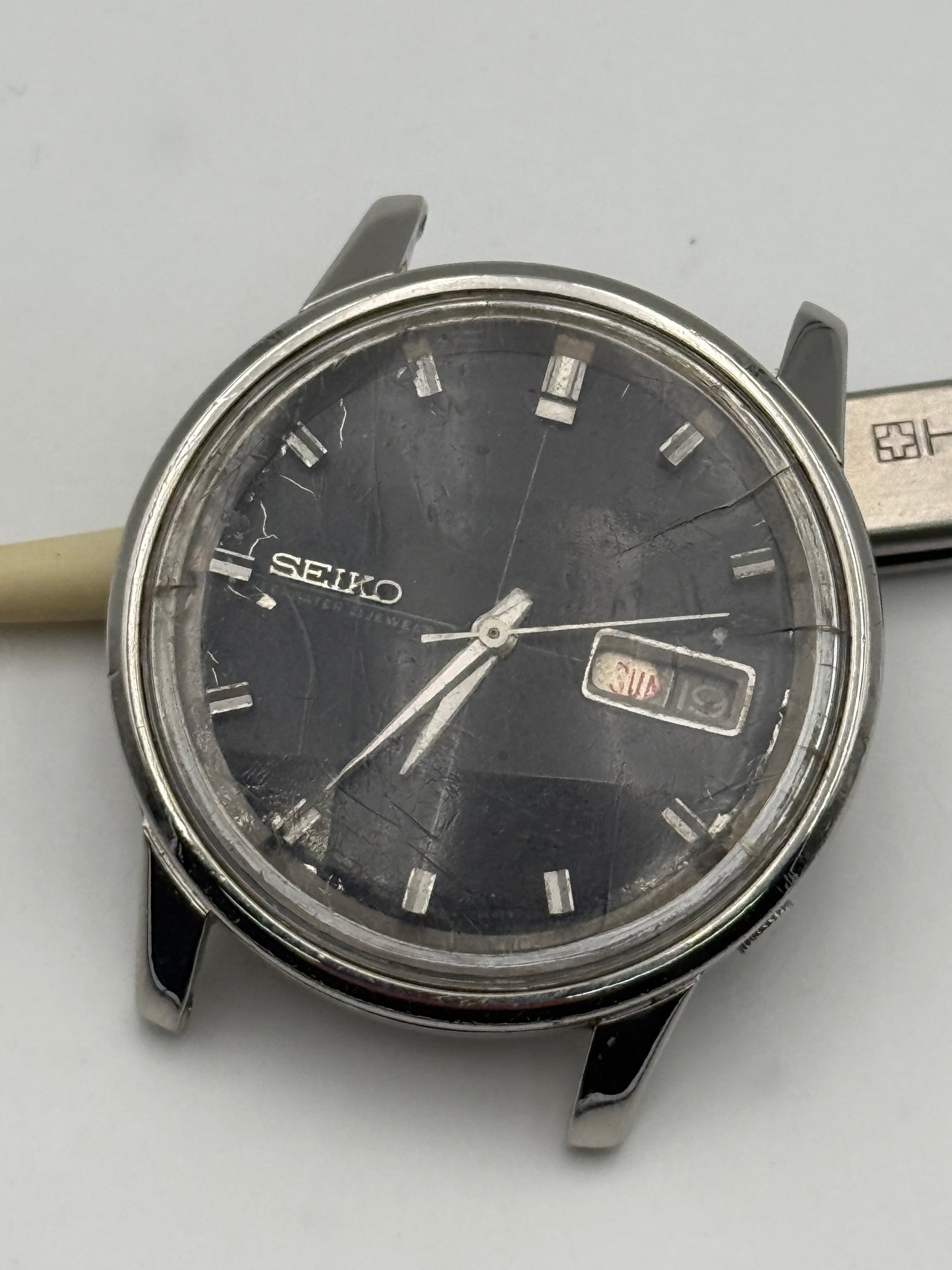 Seiko sportsmatic 6619-8010 37mm