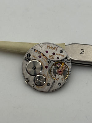 piaget 9p2 movement movimento
