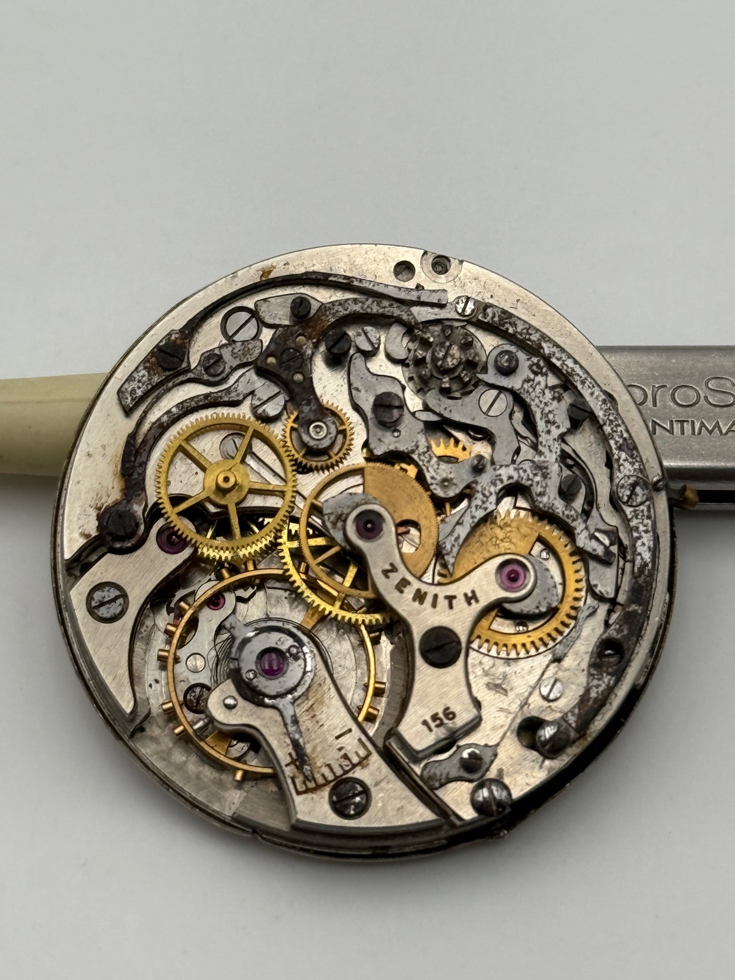 Zenith 156 chrono movement movimento