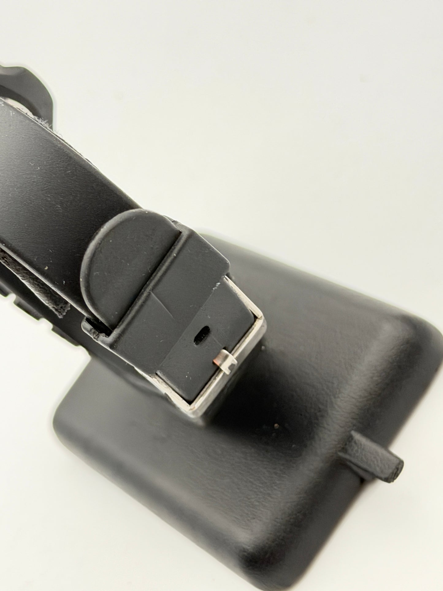 vagary quartz 41mm new nos watch