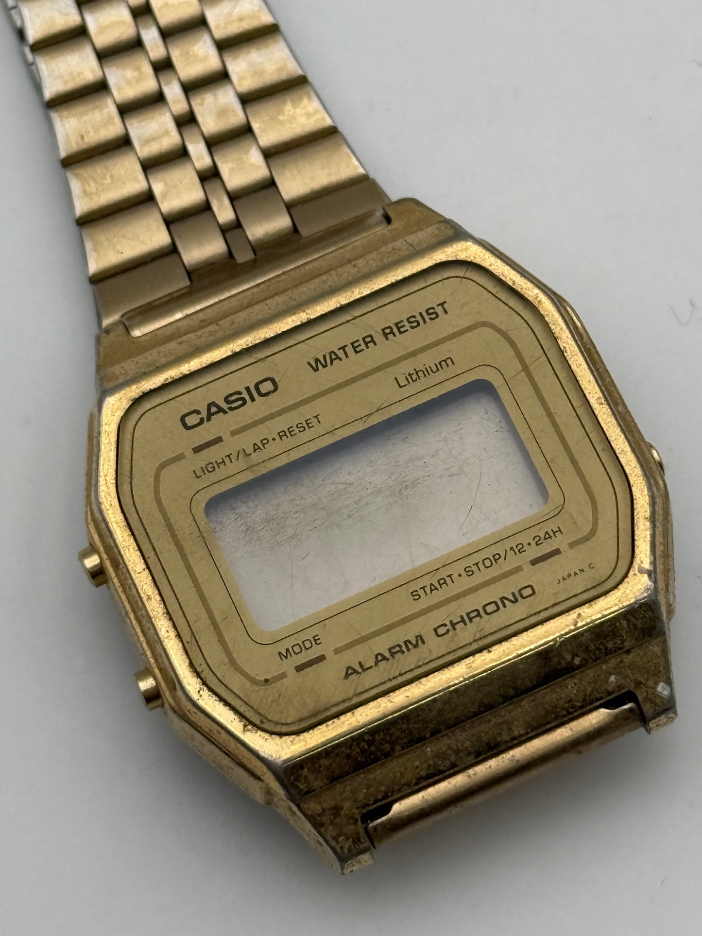 casio digital 587 A 153-W 34mm