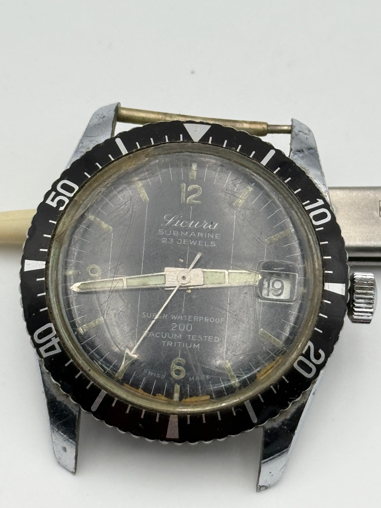 sicura submarine vacum tested 200