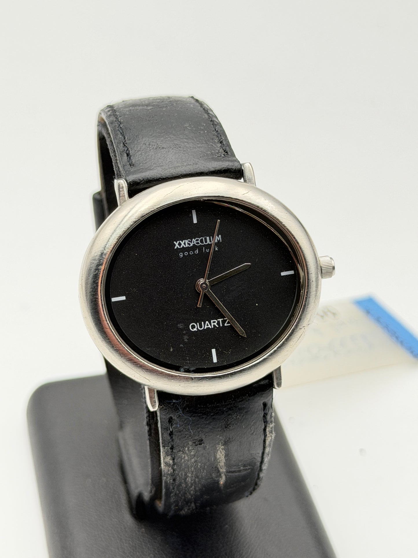 xisaecuum quartz watch new nos 36mm