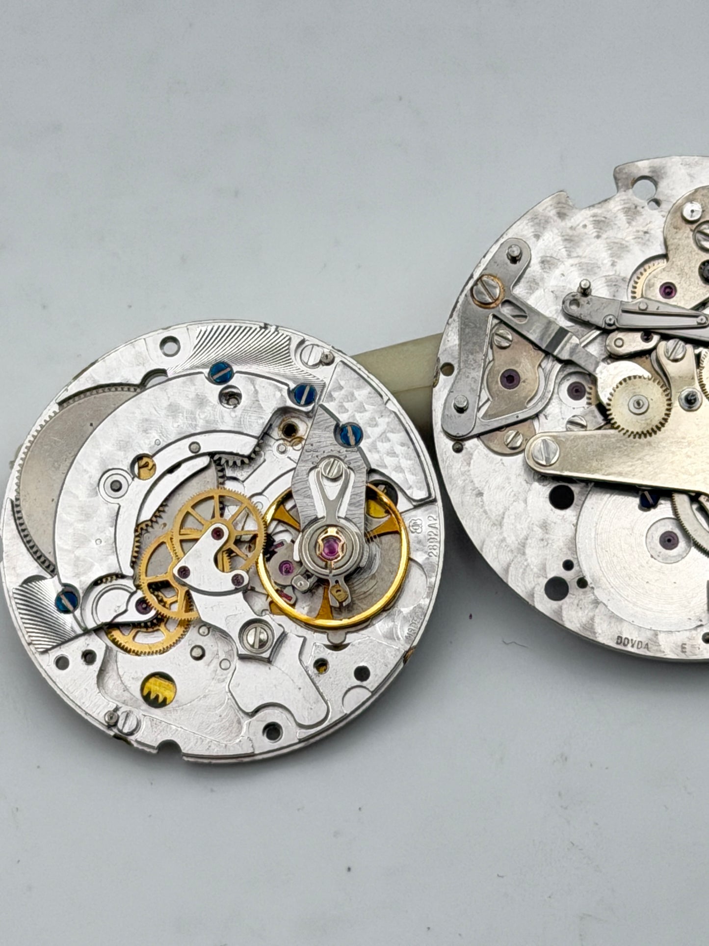 jaguar eta 2892 dubois depraz chrono movement movimento