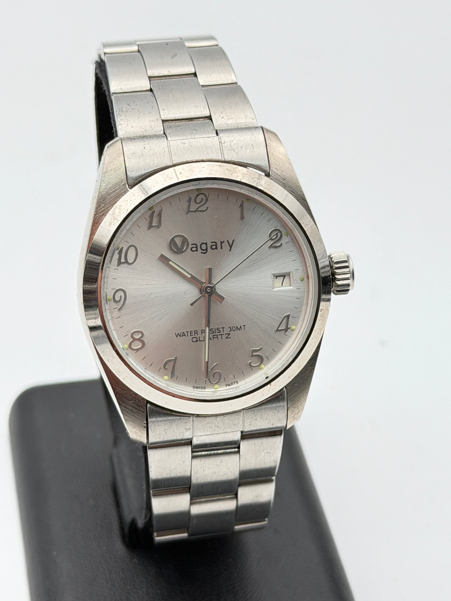 vagary quartz watch new nos 34mm