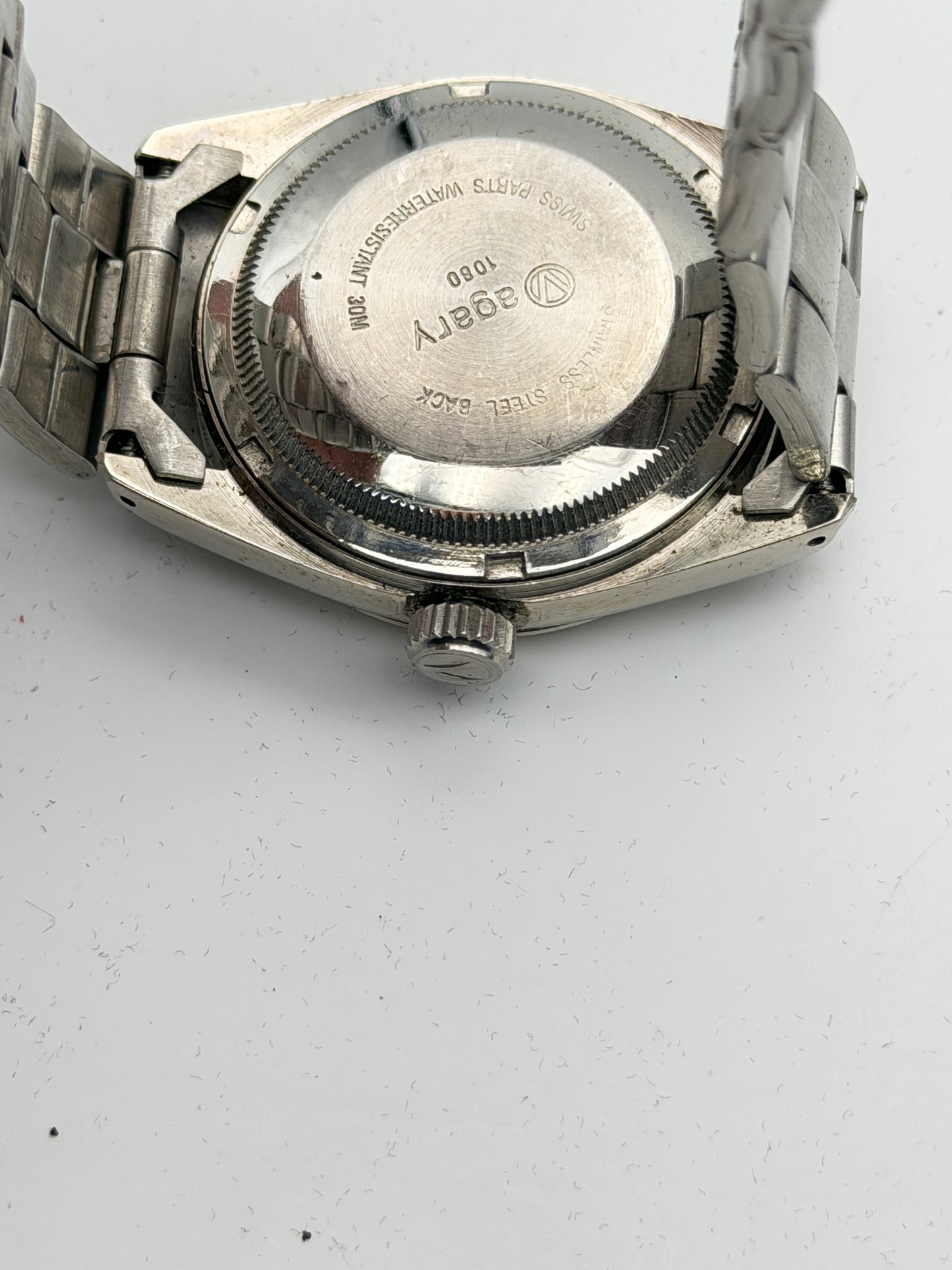 vagary quartz watch new nos 34mm