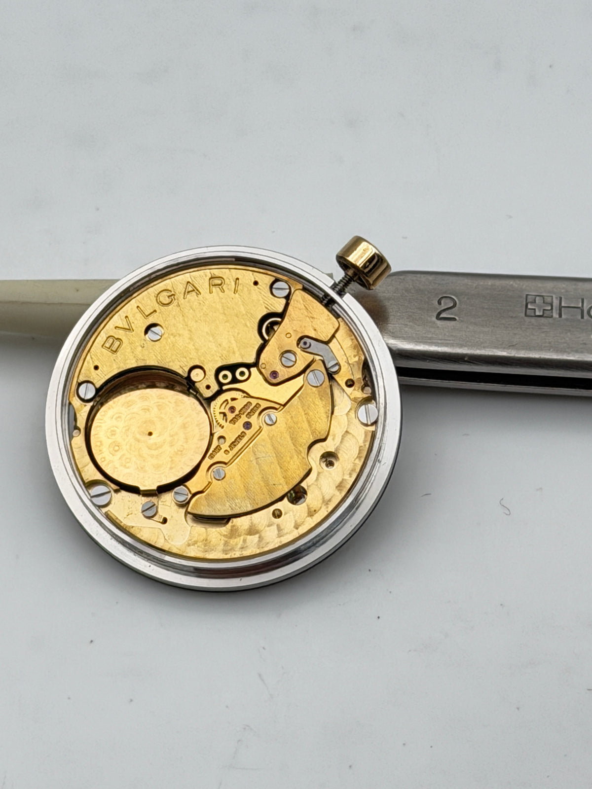 bulgari 732-mbbg rare quartz movement movimento