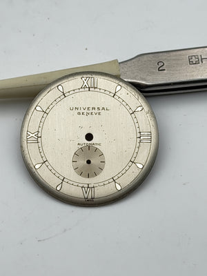 univeral geneve 28.5mm dial quadrante military