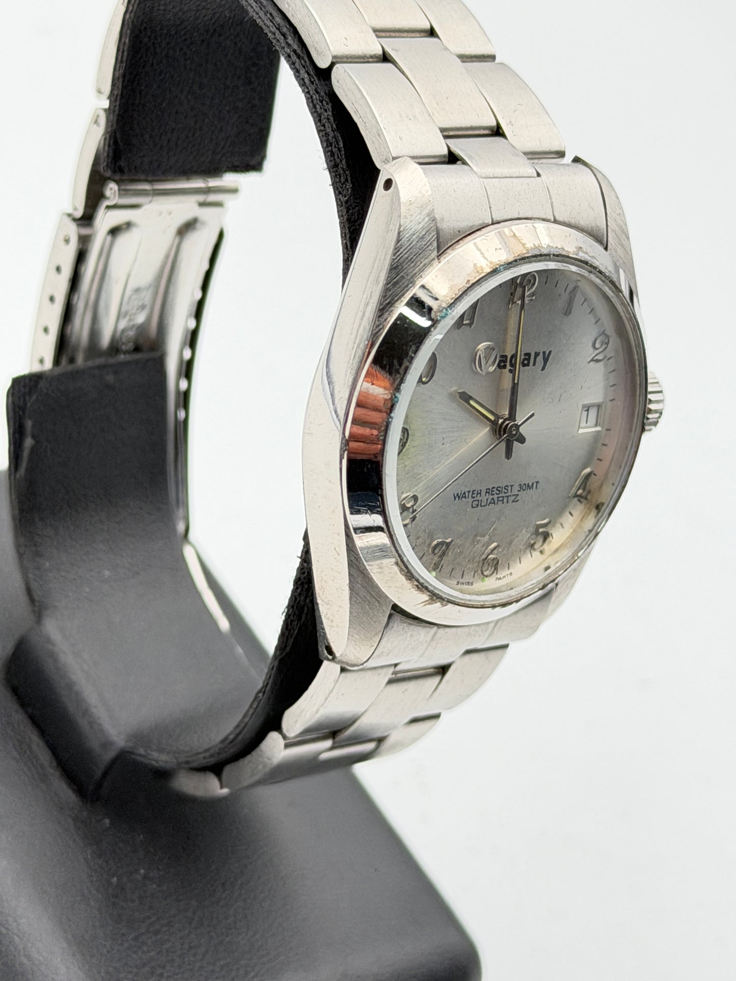 vagary 34mm quartz watch new nos