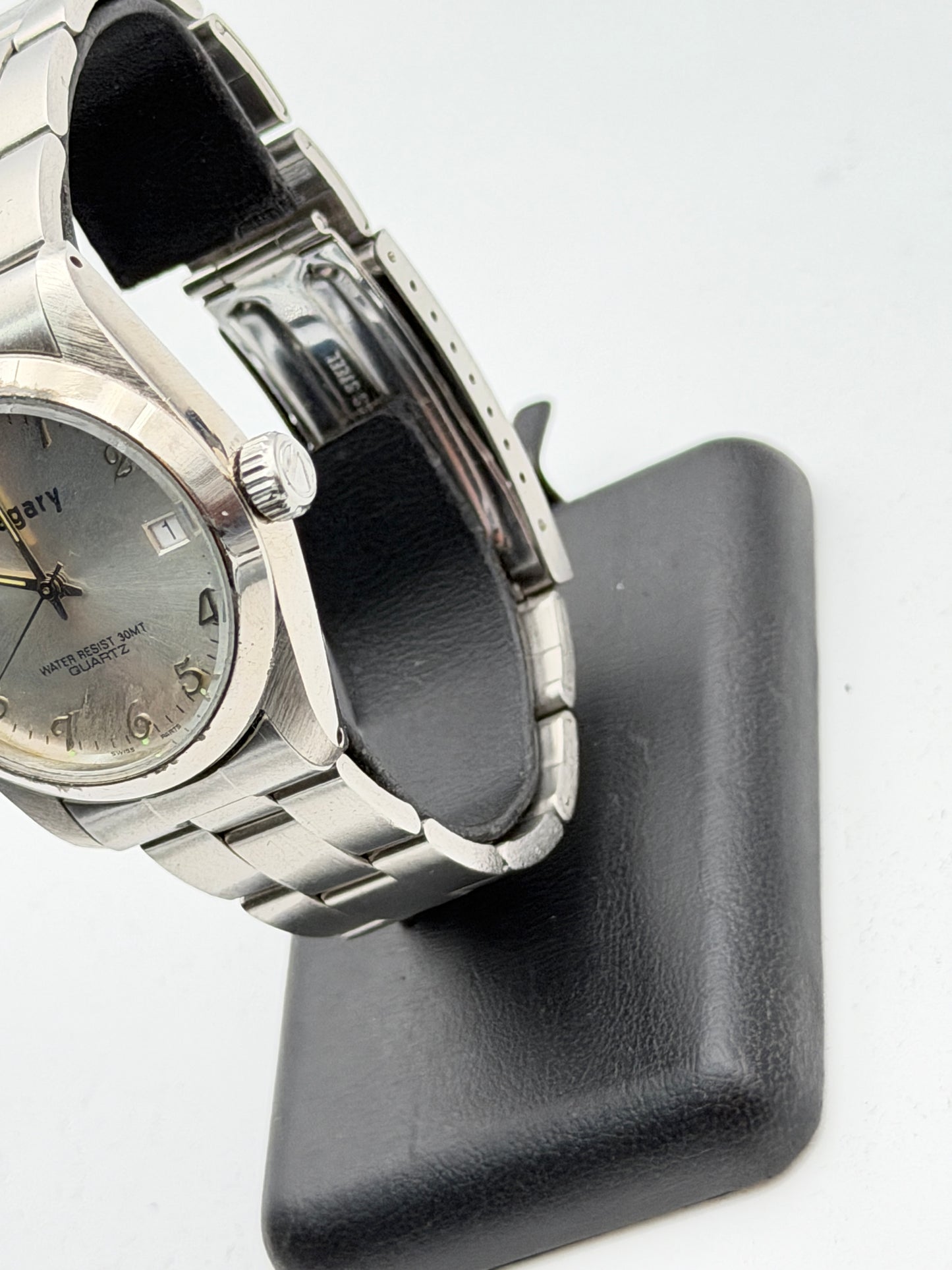 vagary 34mm quartz watch new nos