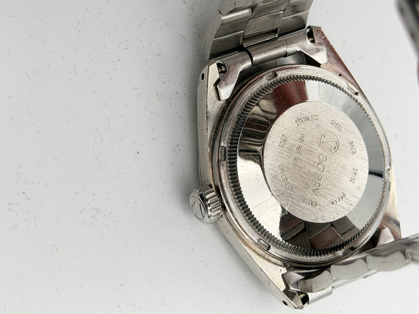 vagary 34mm quartz watch new nos