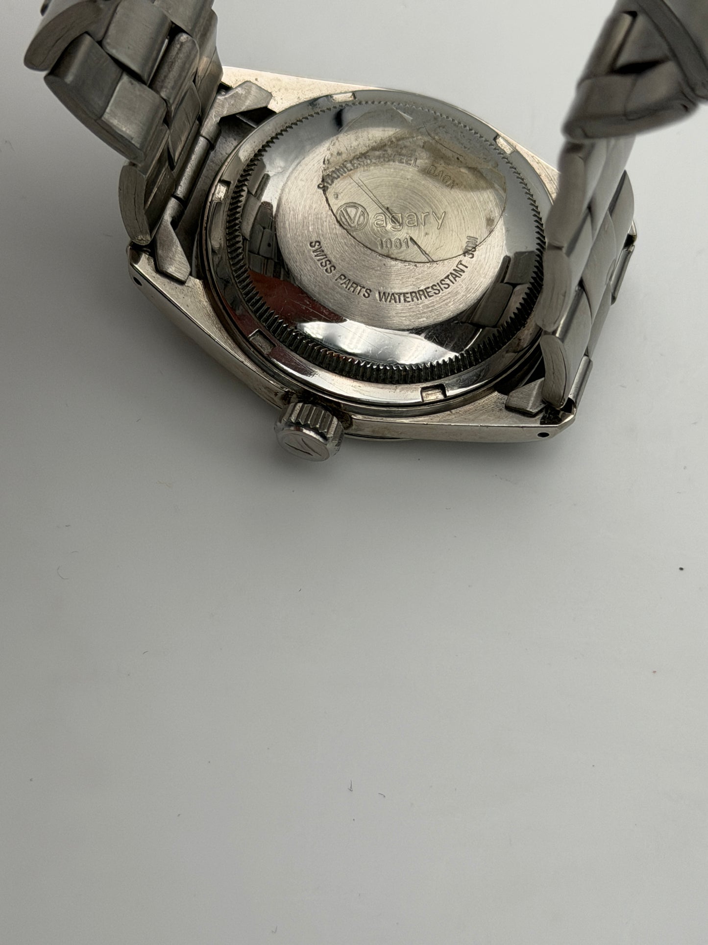 vagary 34mm quartz watch new nos