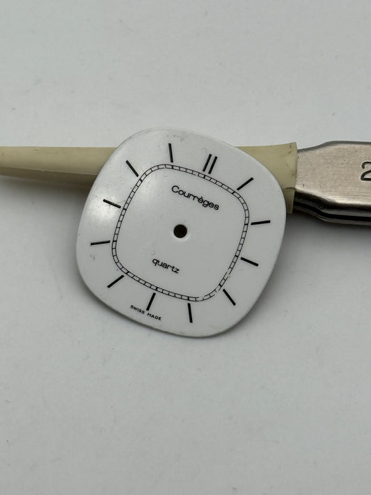 courreges quartz 21.5mm dial quadrante