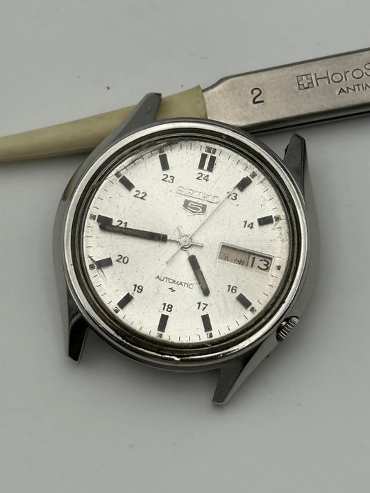 seiko 5 7009-4040 37mm vintage automatic