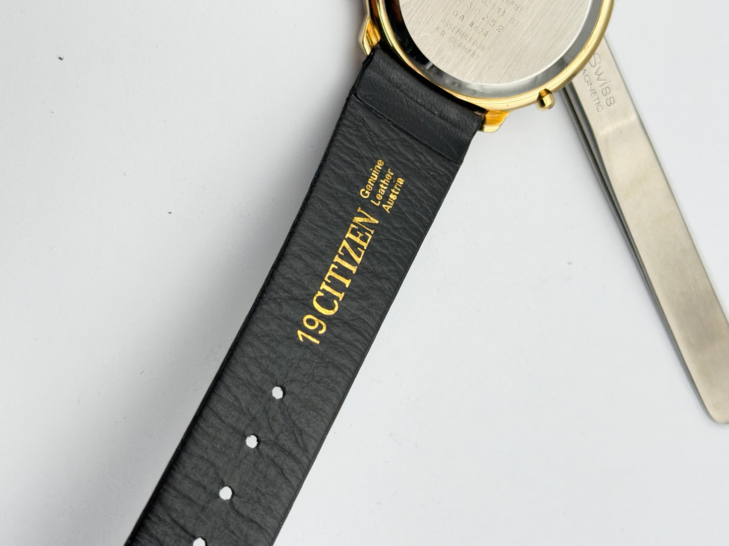 citizen chronograph alarm 6850-y62511 37mm