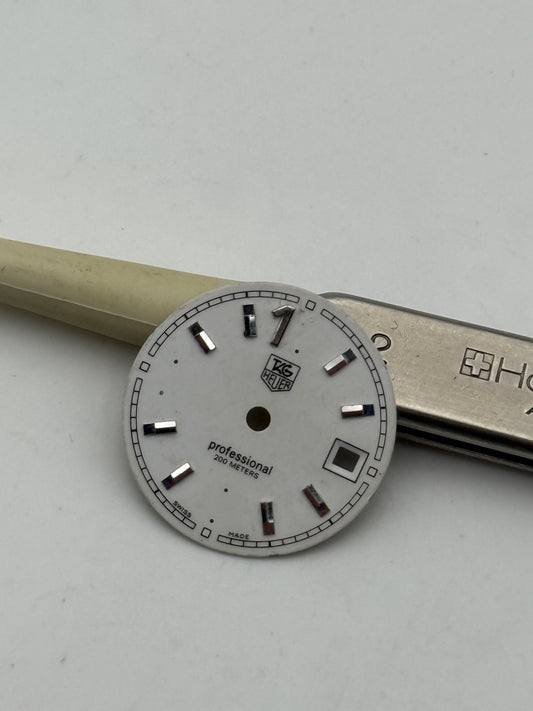 tag heuer professional 200 meers 19.5mm dial quadrante