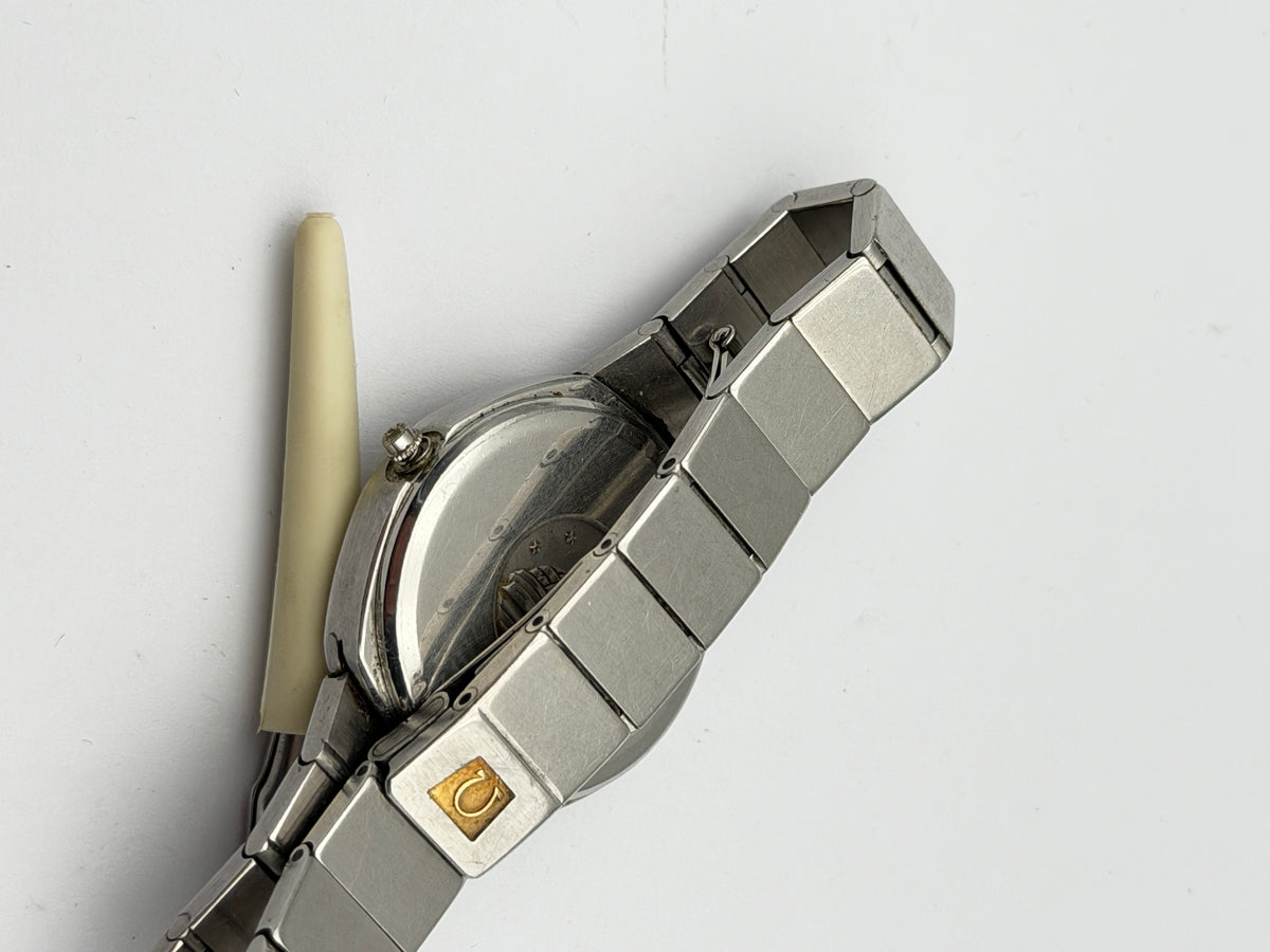 omega constellation quartz 28mm