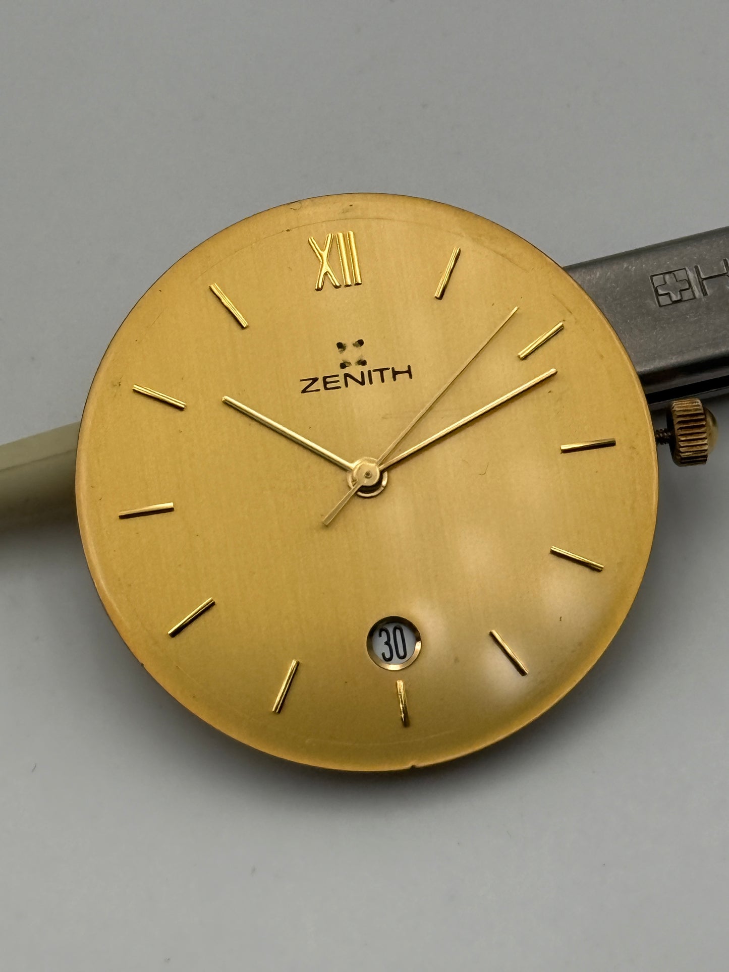 Zenith quartz z111.2 955.414 movement movimento