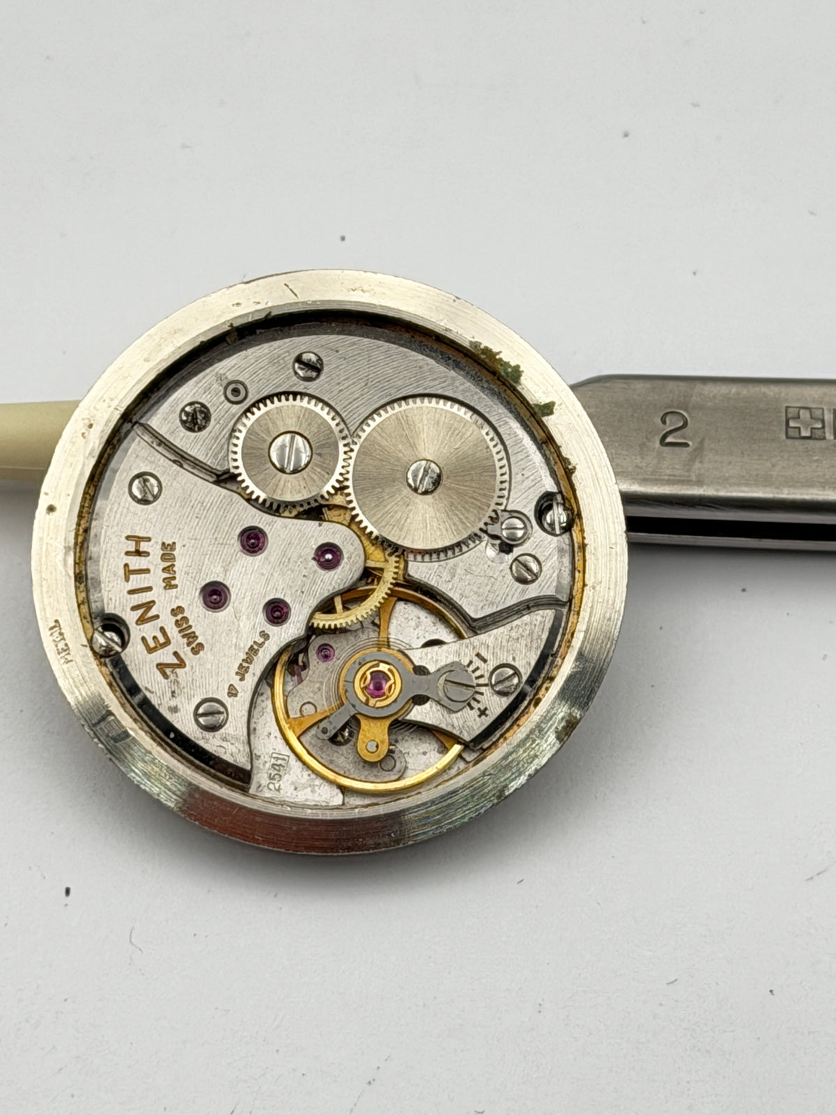 zenith 2541 movement movimento