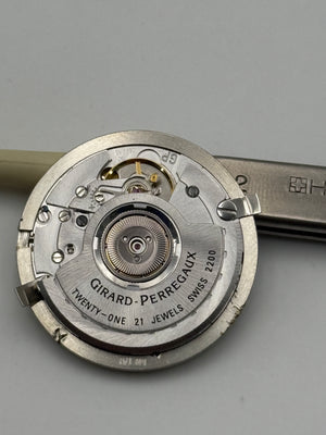 Girard Perregaux 2200 eta 2892-2 movement movimento